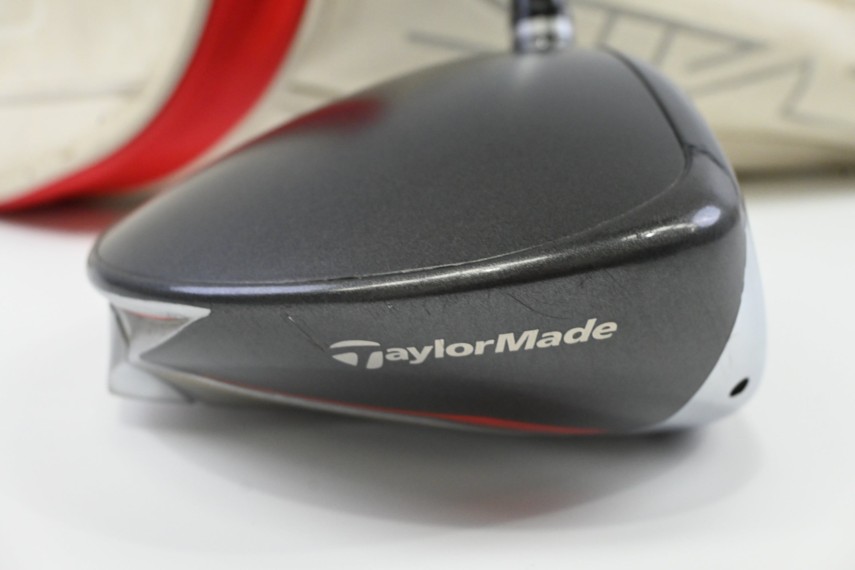 Ladies Taylormade Stealth Driver / 12 Degree / Ladies Flex Aldila Ascent 45