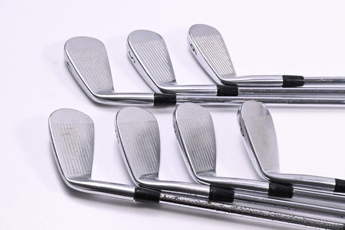 Titleist 712 CB/MB Combo Irons / 4-PW / Stiff Flex Dynamic Gold S300 Shafts
