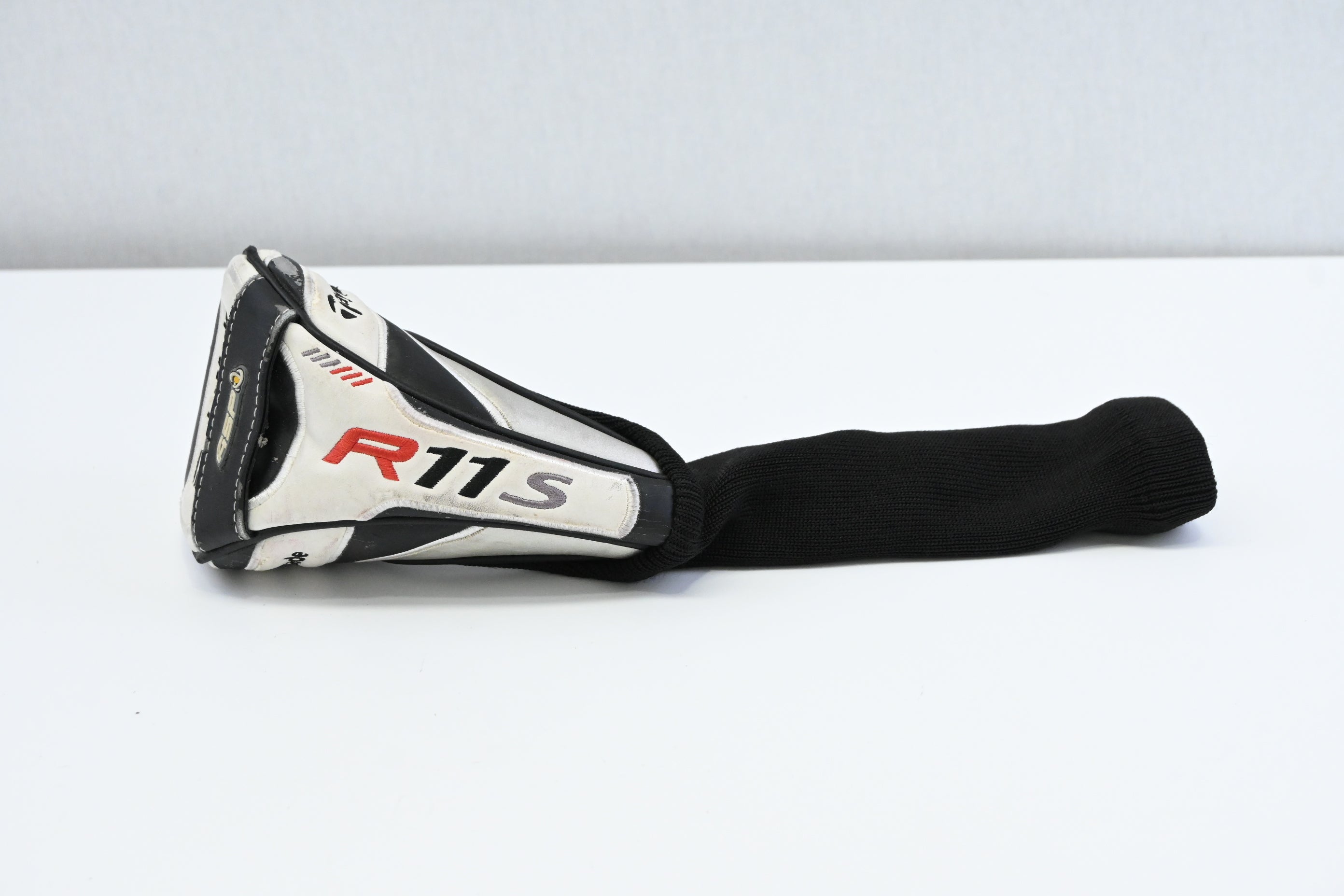 Taylormade R11S #3 Wood / 15.5 Degree / Regular Flex RIP Phenom 80