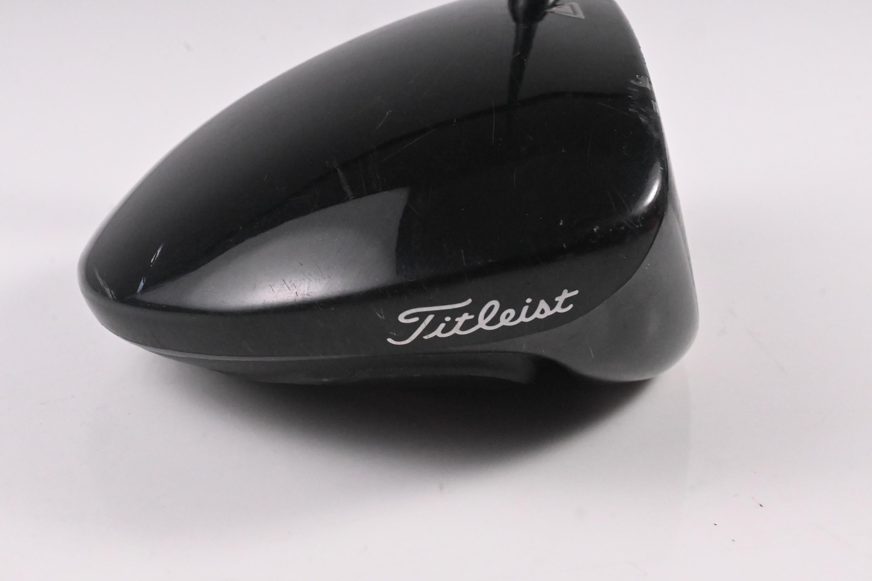 Titleist 915 D3 Driver / 9.5 Degree / X-Flex Aldila Rouge Tour Green 65 Shaft