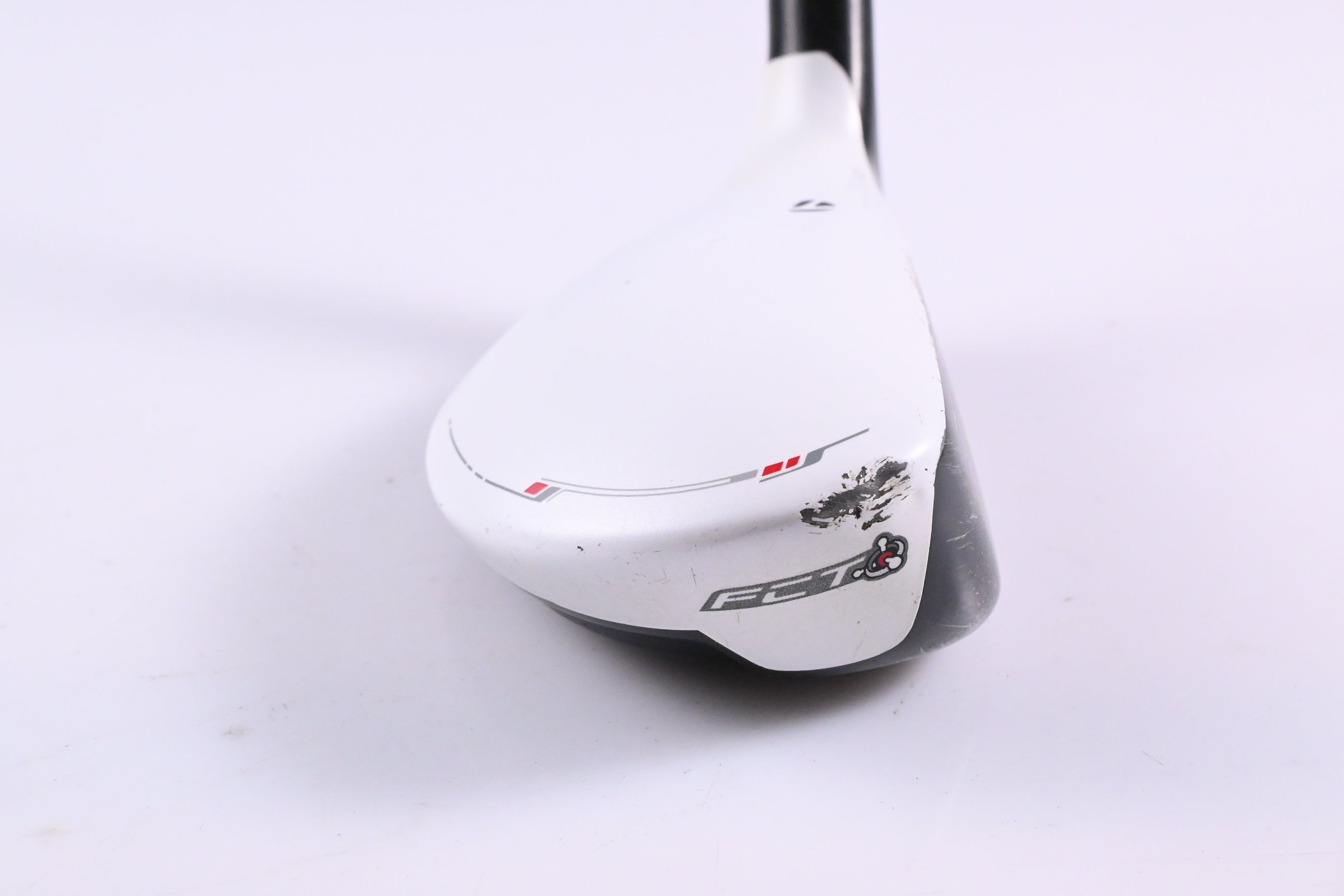 Taylormade Rescue 11 #3 Hybrid / 18 Degree / Regular Flex Fujikura Rescue 65