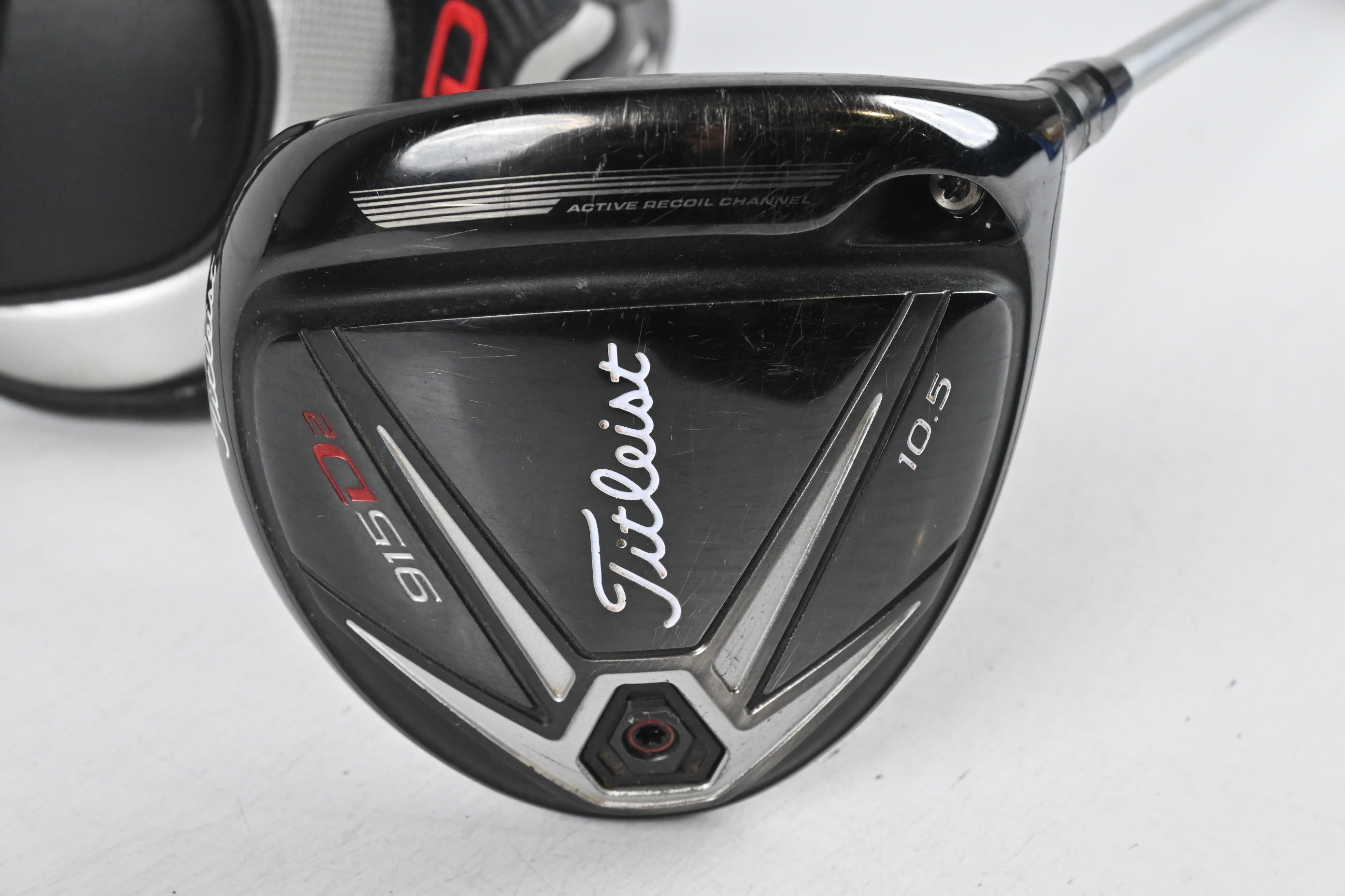 Titleist 915 D2 Driver / 10.5 Degree / Regular Flex Diamana M+50 Shaft