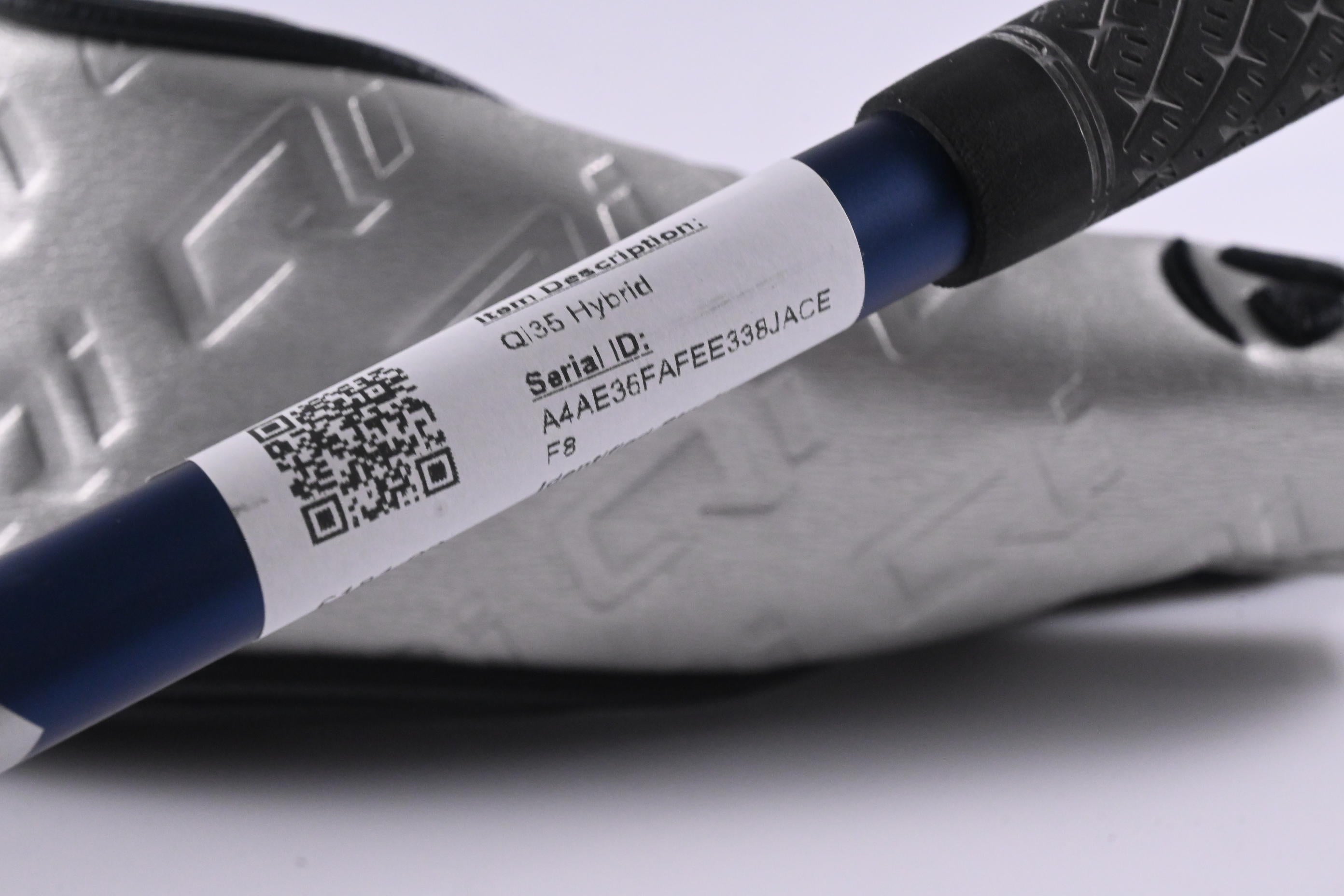 Taylormade Qi35 #3 Hybrid / 19 Degree / Regular Flex Fujikura Ventus Blue '25 6