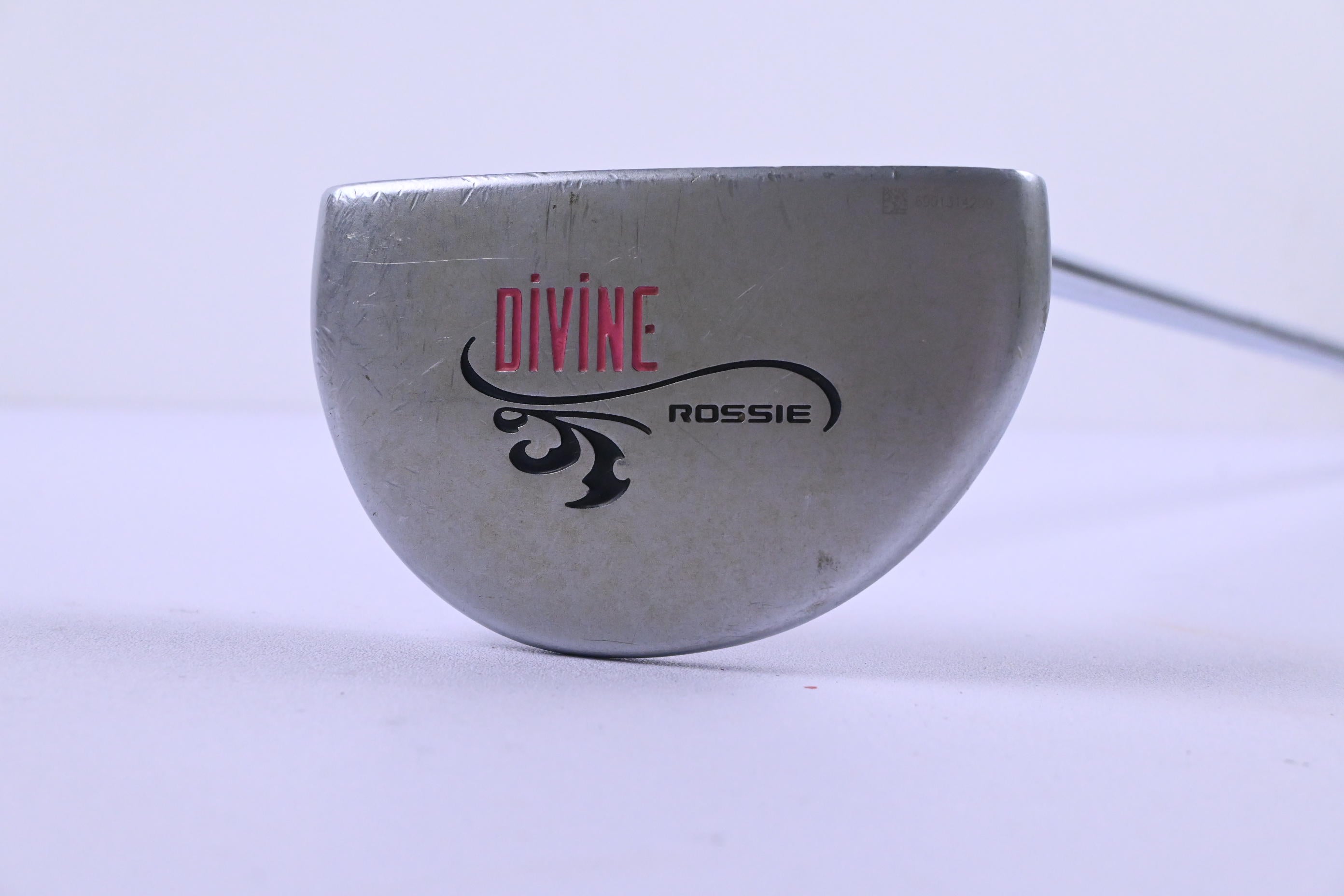 Ladies Odyssey Divine Pink Rossie Putter / 33 Inch