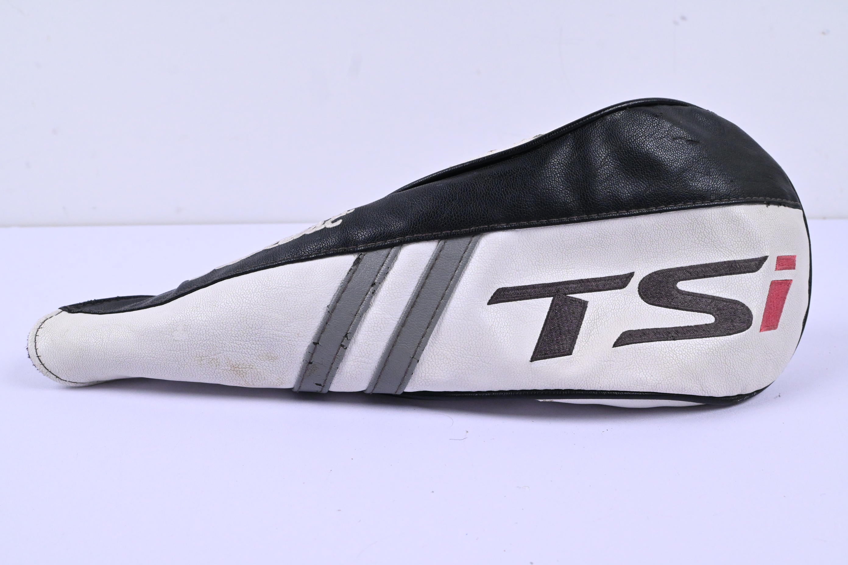 Titleist TSi2 Driver / 9 Degree / Regular Flex Project X HZRDUS Black 60 Shaft