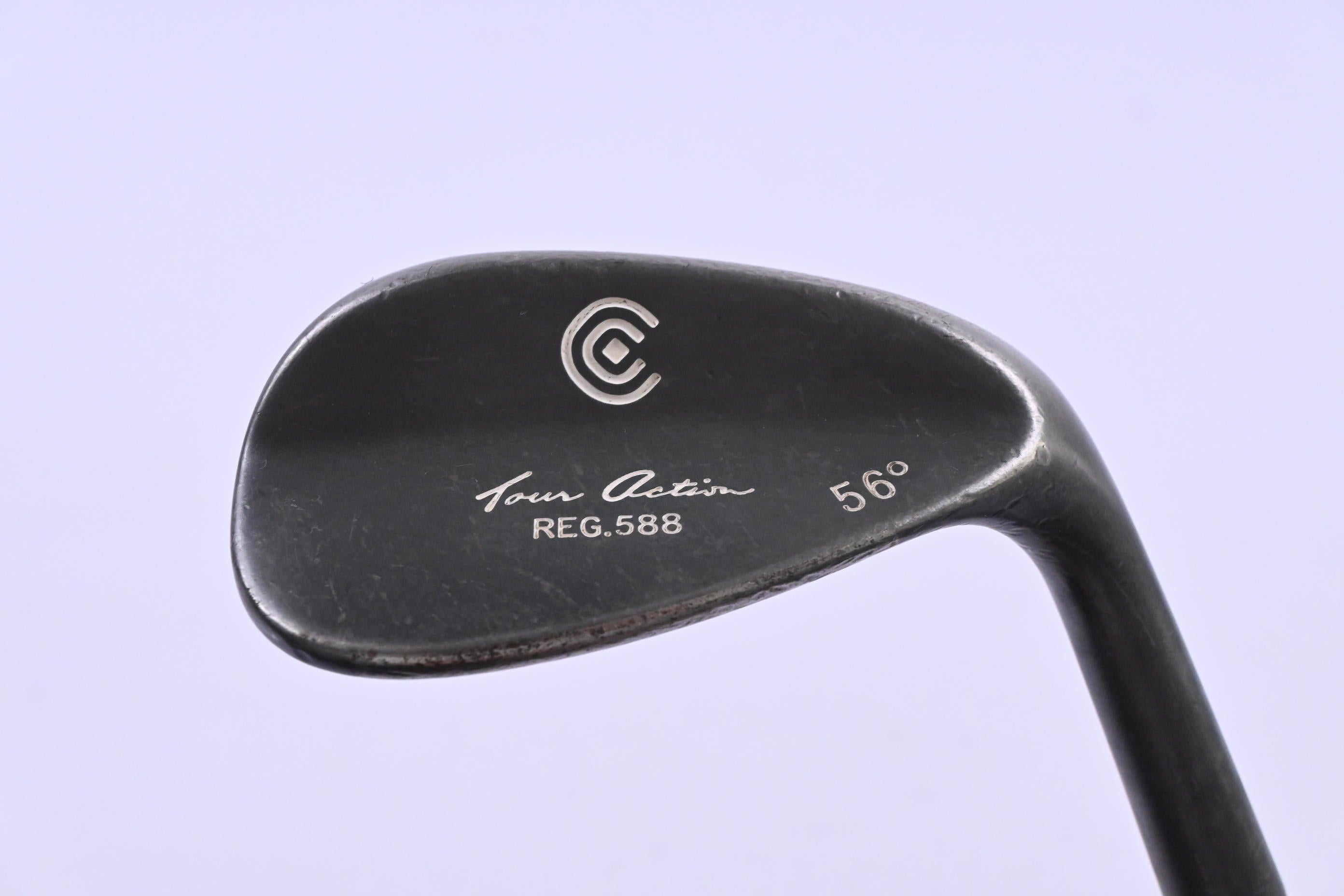 Cleveland 588 Original Sand Wedge / 56 Degree / Wedge Flex Dynamic Gold Shaft