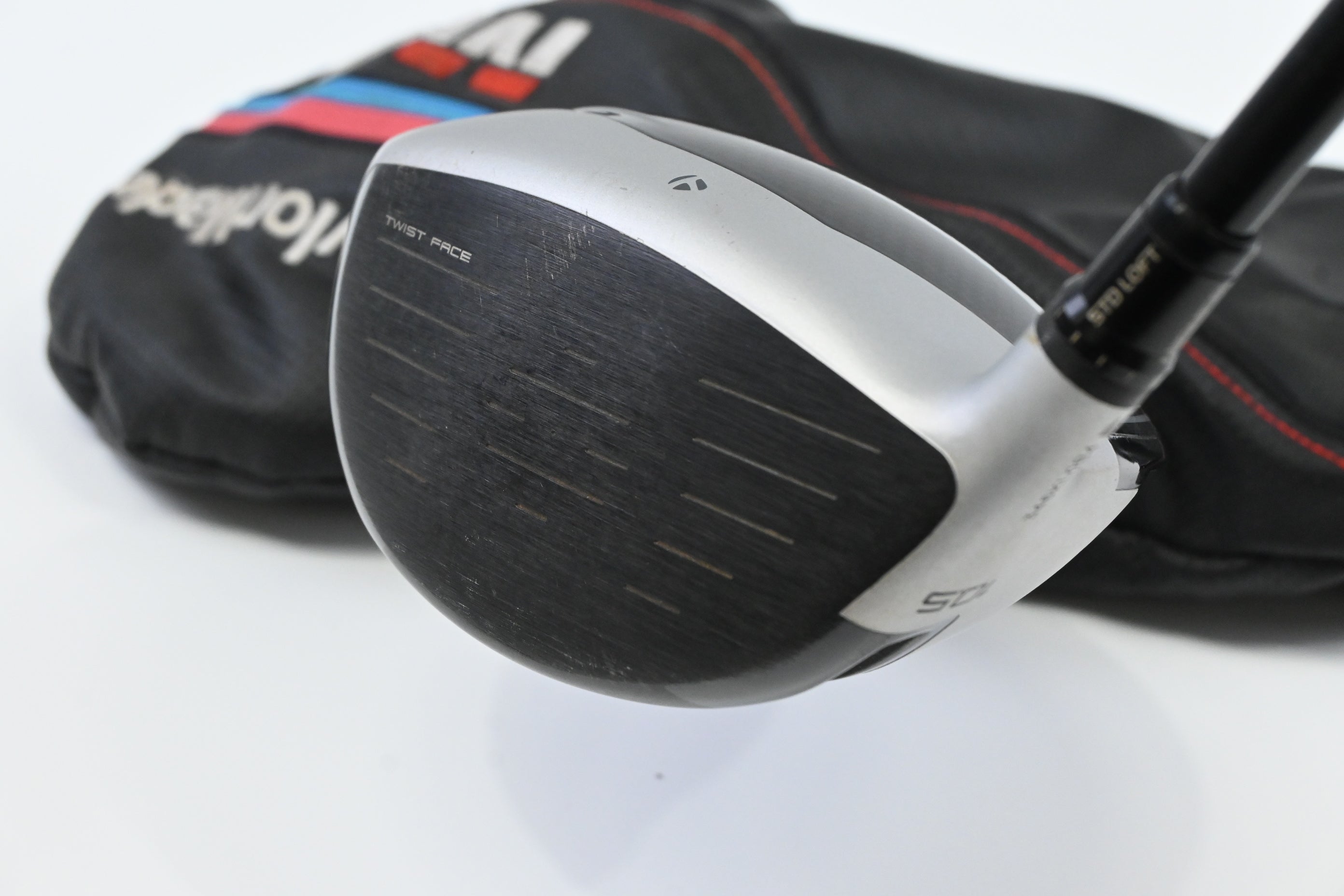 Taylormade M4 Driver / 10.5 Degree / Regular Flex Fujikura Atmos Red 5 Shaft