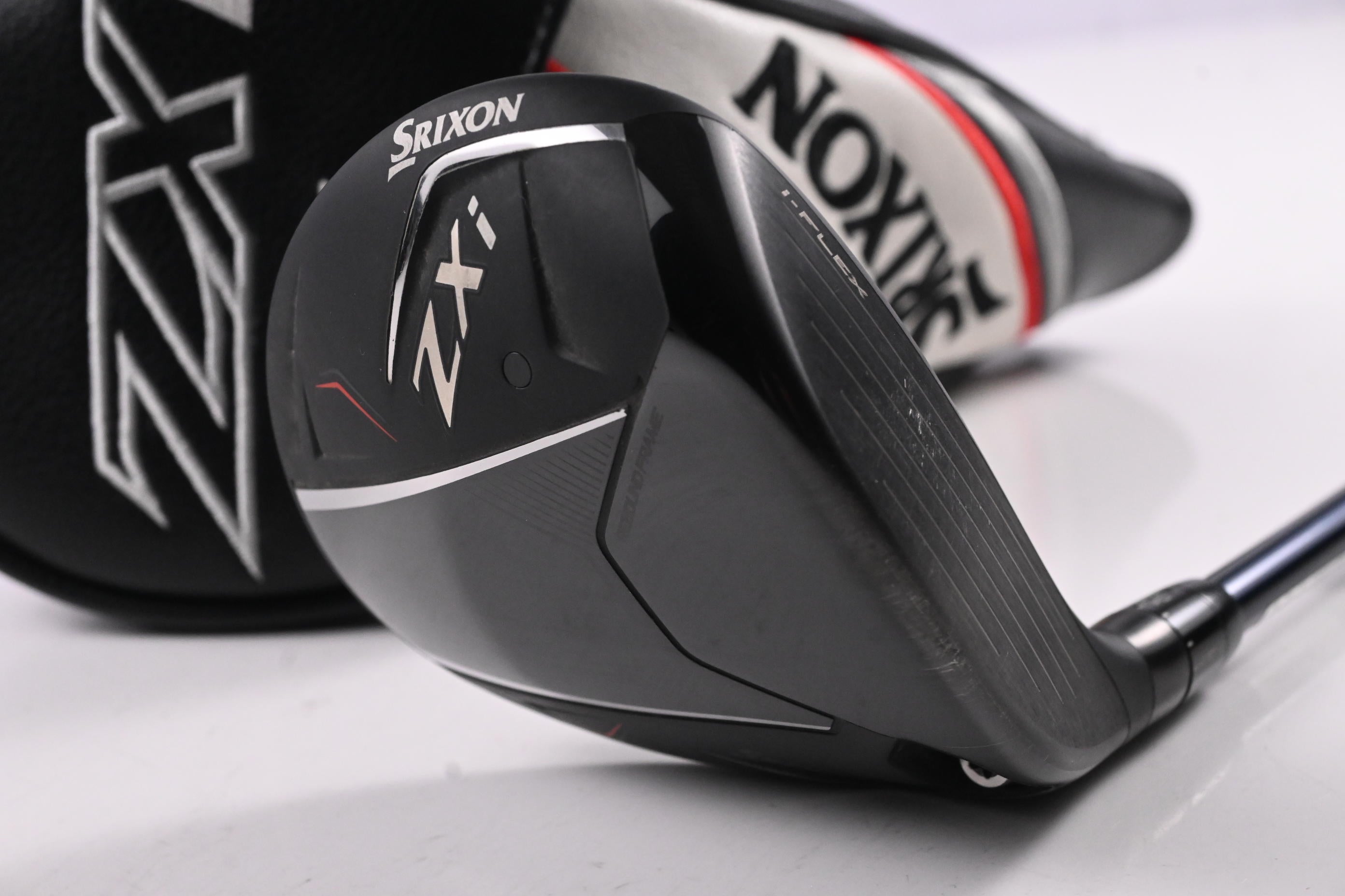 Srixon ZXi #5 Wood / 18 Degree / Stiff Flex Fujikura Ventus Blue 6 Shaft