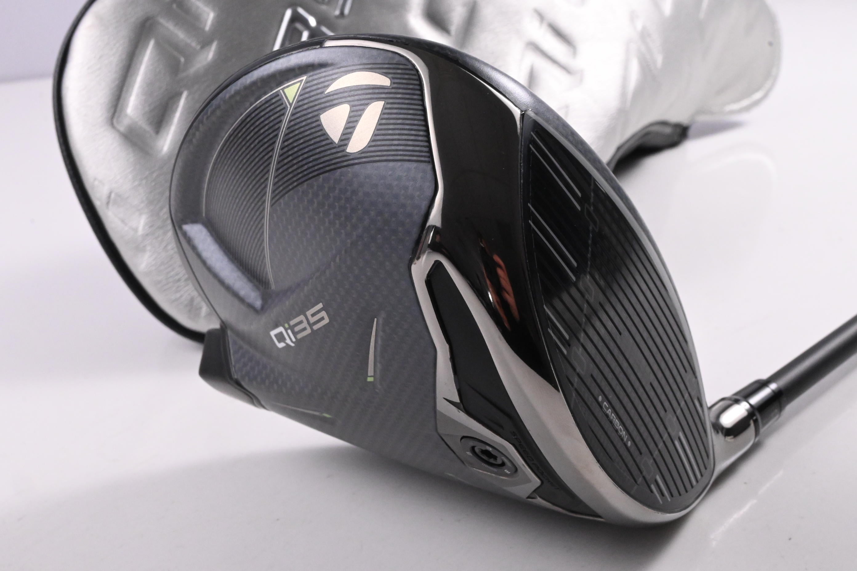 Taylormade Qi35 Driver / 12 Degree / Regular Flex Cypher 50 Shaft