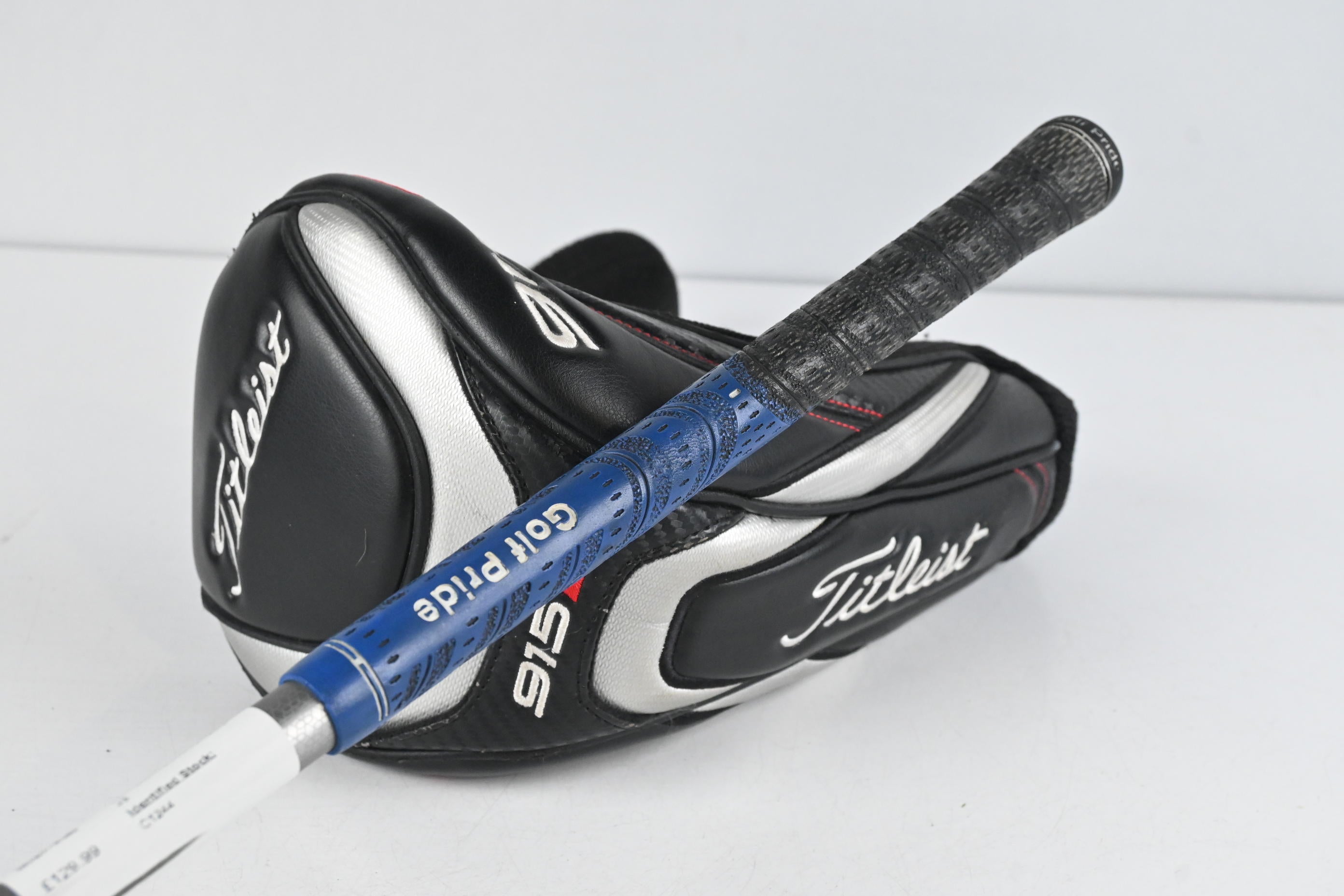 Titleist 915 D2 Driver / 10.5 Degree / Regular Flex Diamana M+50 Shaft
