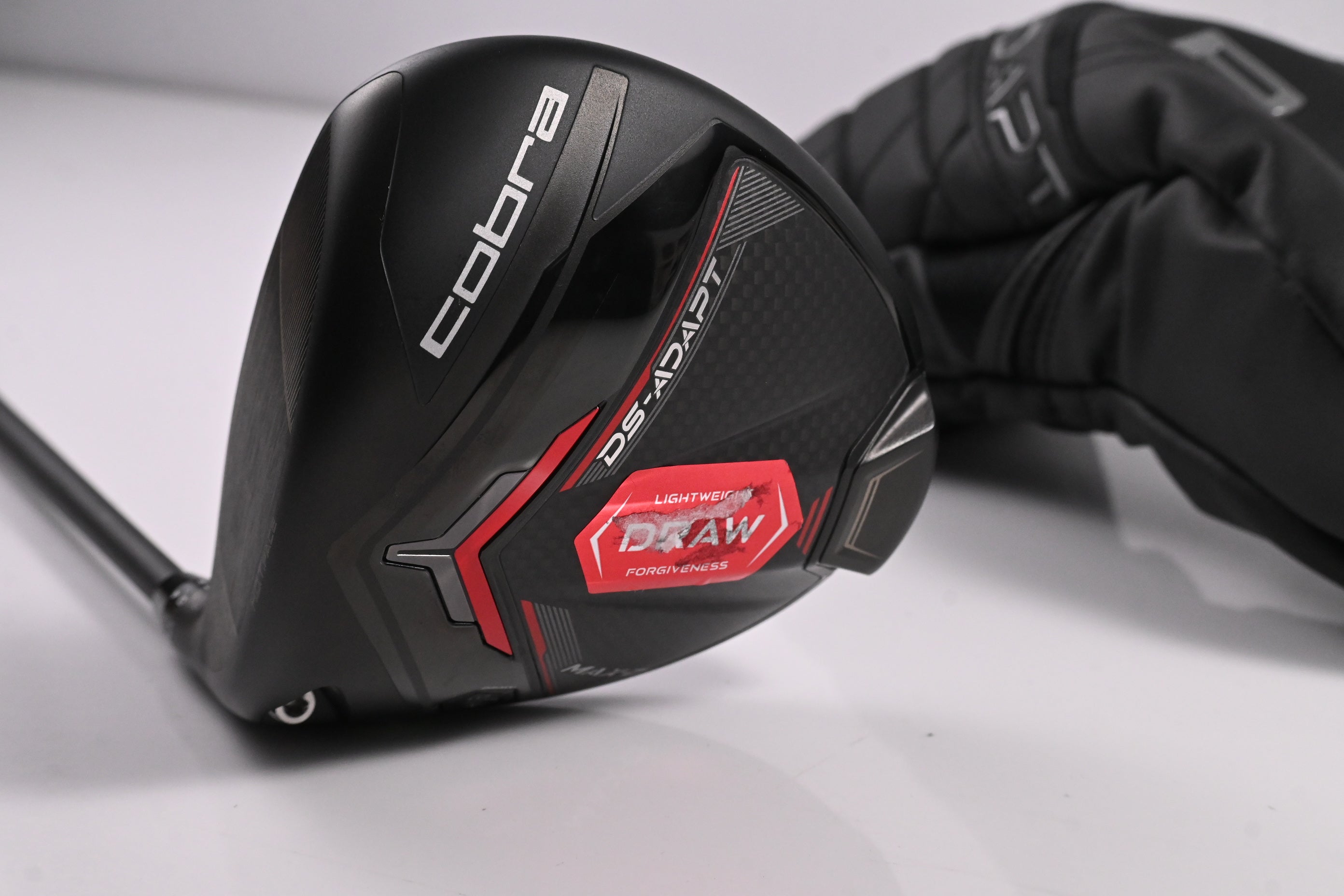 Left Hand Cobra DS-Adapt MAX-D Driver / 10.5 Degree / Regular Flex Vanquish 4