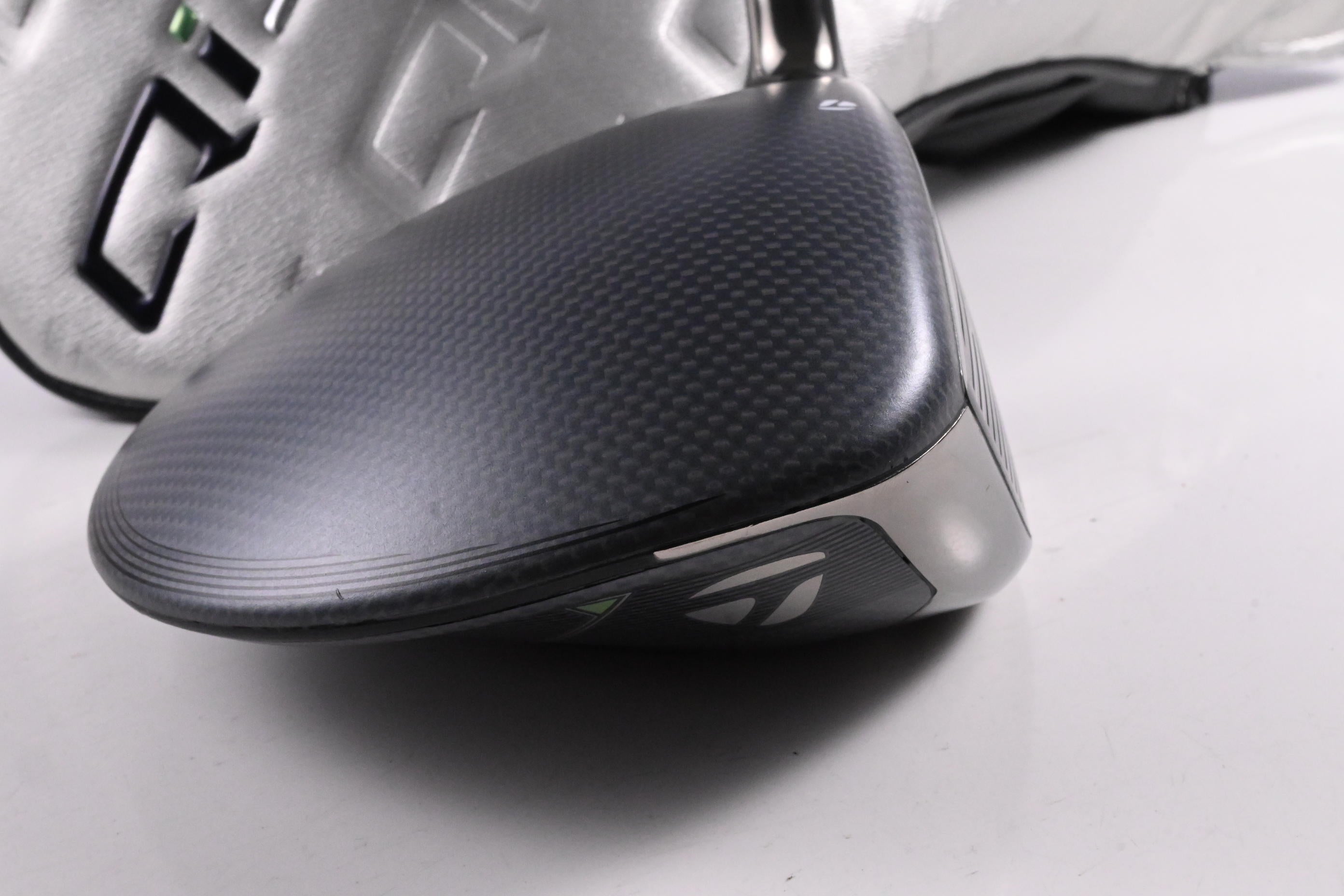Taylormade Qi35 Driver / 12 Degree / Regular Flex Cypher 50 Shaft