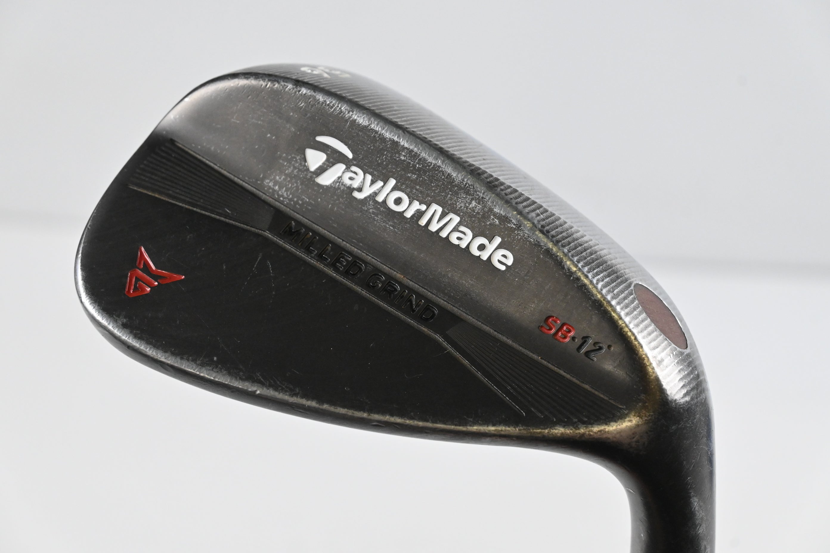 Taylormade Milled Grind Sand Wedge / 56 Degree / Wedge Flex Dynamic Gold