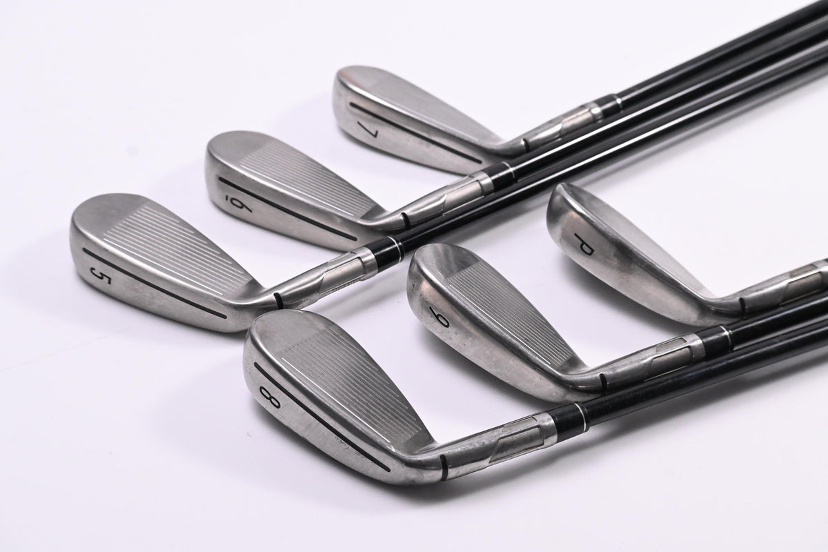 Taylormade Stealth Irons / 6-PW / Senior Flex Fujikura Ventus Red 5 Shaft