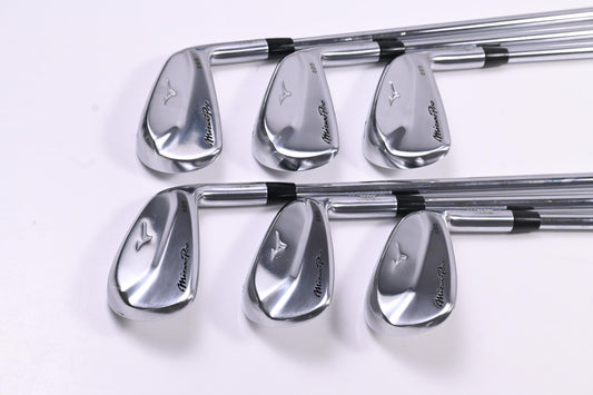 Mizuno Pro 225 Irons / 5-PW / Stiff Flex Project X Steel Shafts