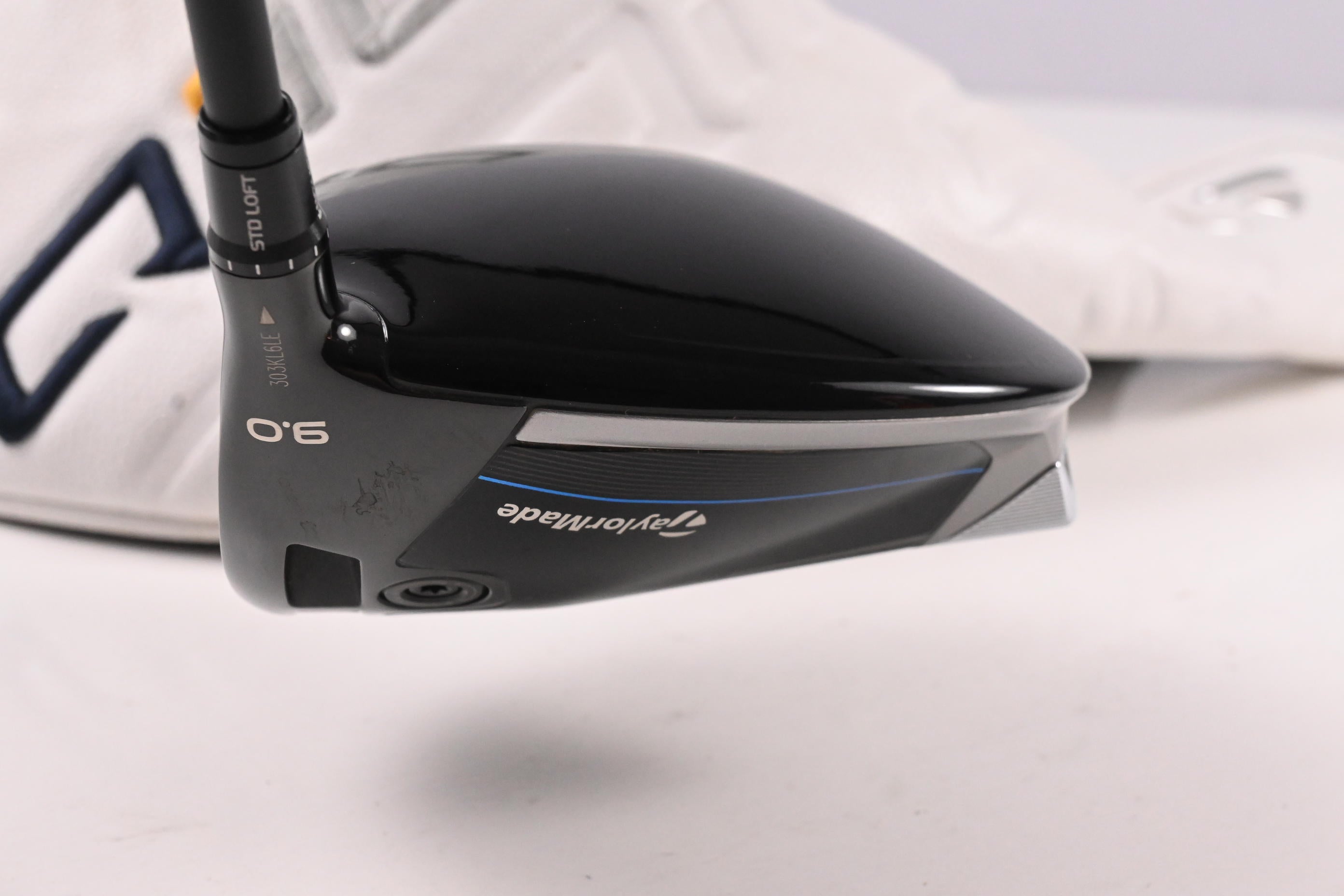 Taylormade Qi10 Driver / 9 Degree / Regular Flex Fujikura Ventus Blue 5 Shaft