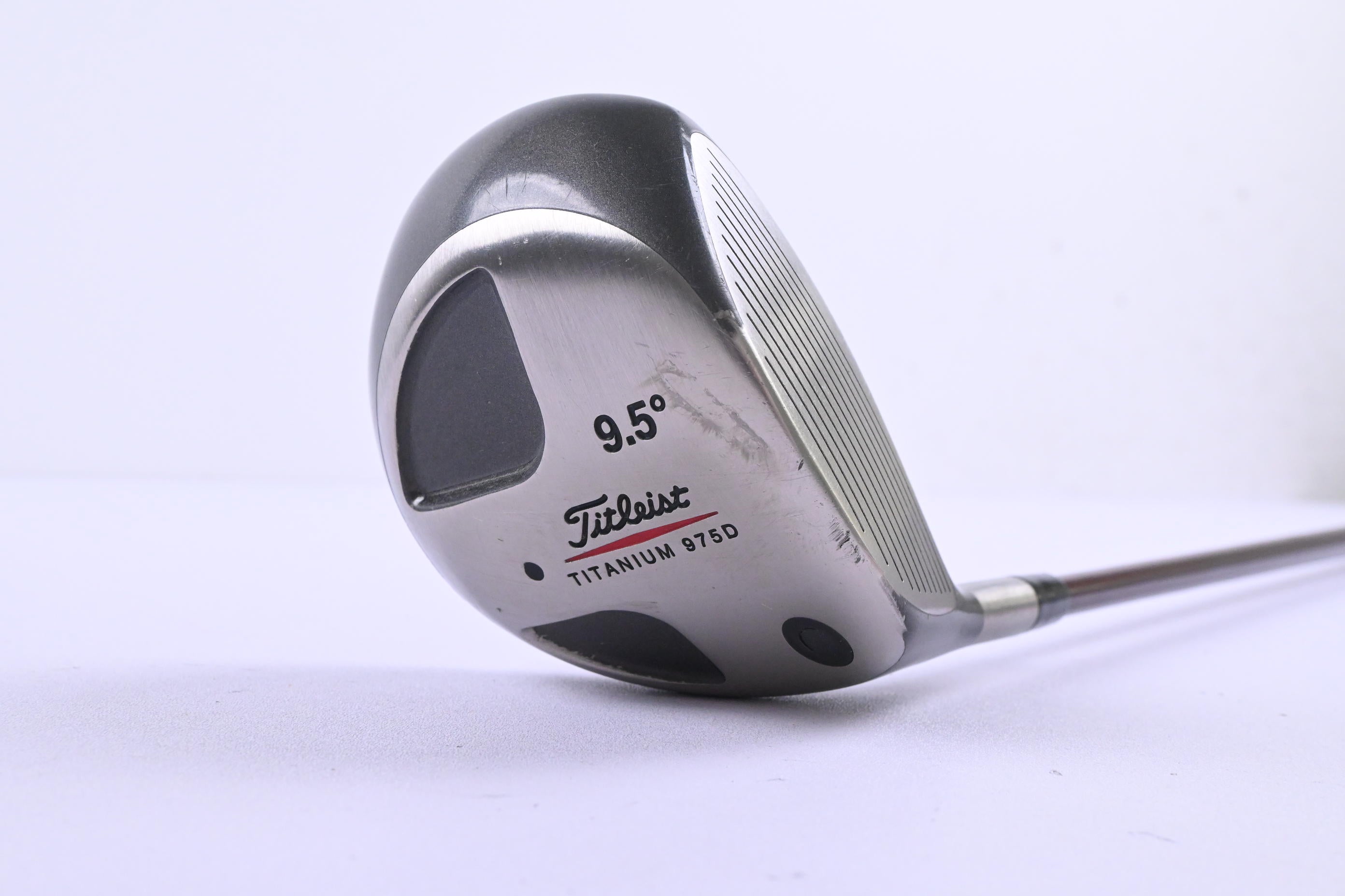 Titleist 975 D Driver / 9.5 Degree / Regular Flex Grafalloy ProLite Red 35