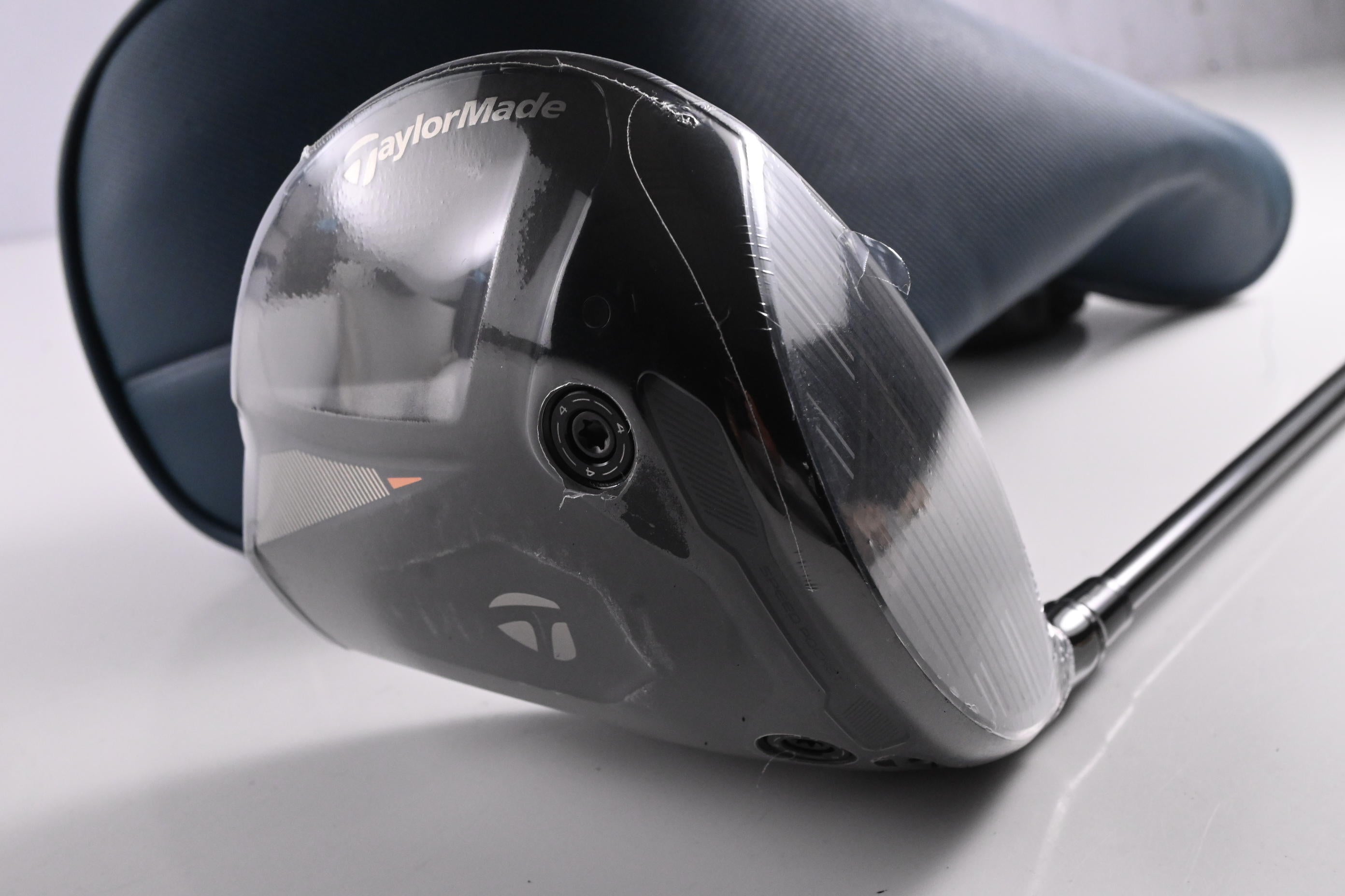 Taylormade Qi4D Driver / 10.5 Degree / Regular Flex Ventus TR Blue 5 Shaft