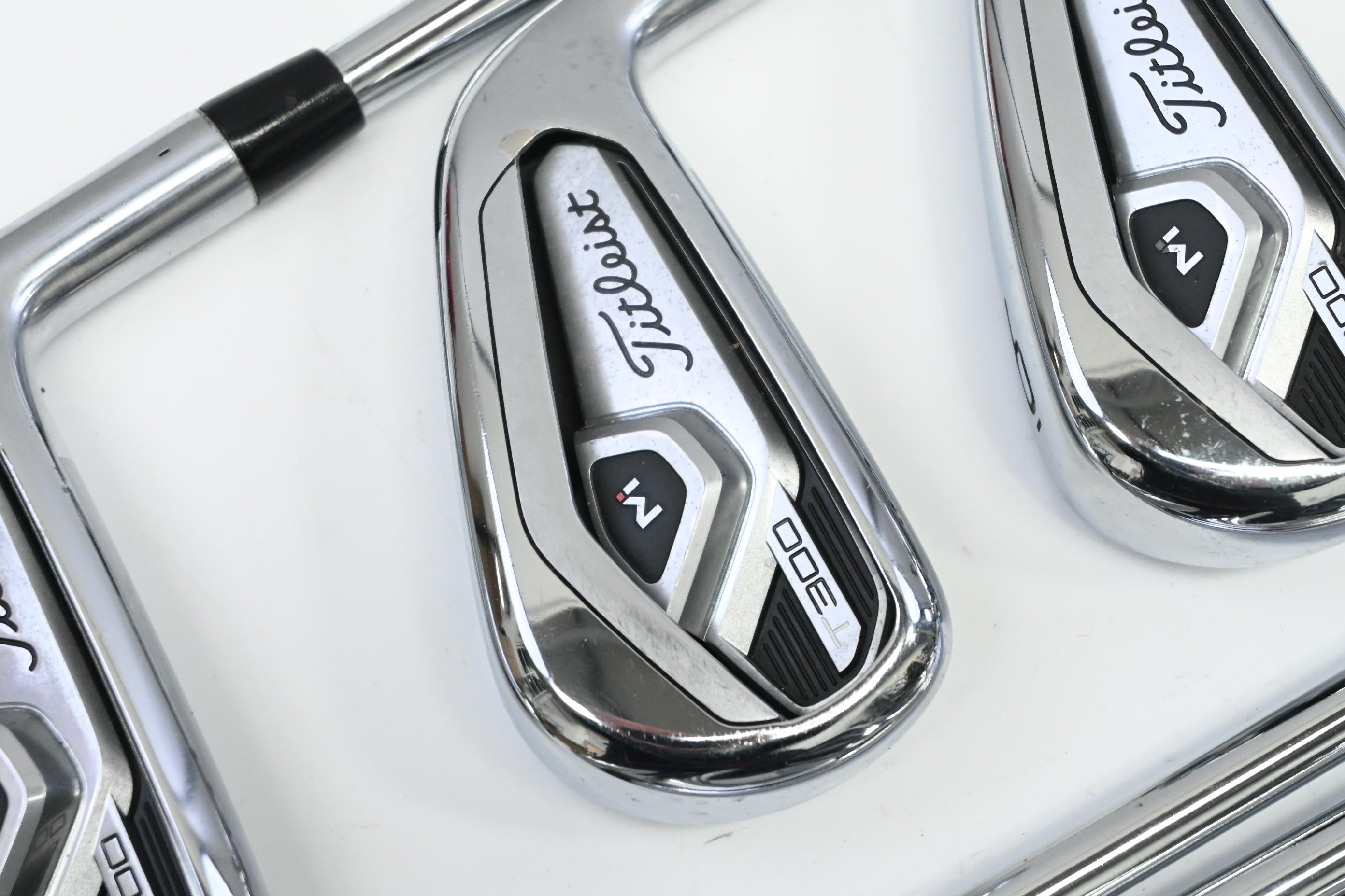 Titleist T300 2021 Irons / 4-PW+48°+53° / Regular Flex AMT Red R300 Shafts