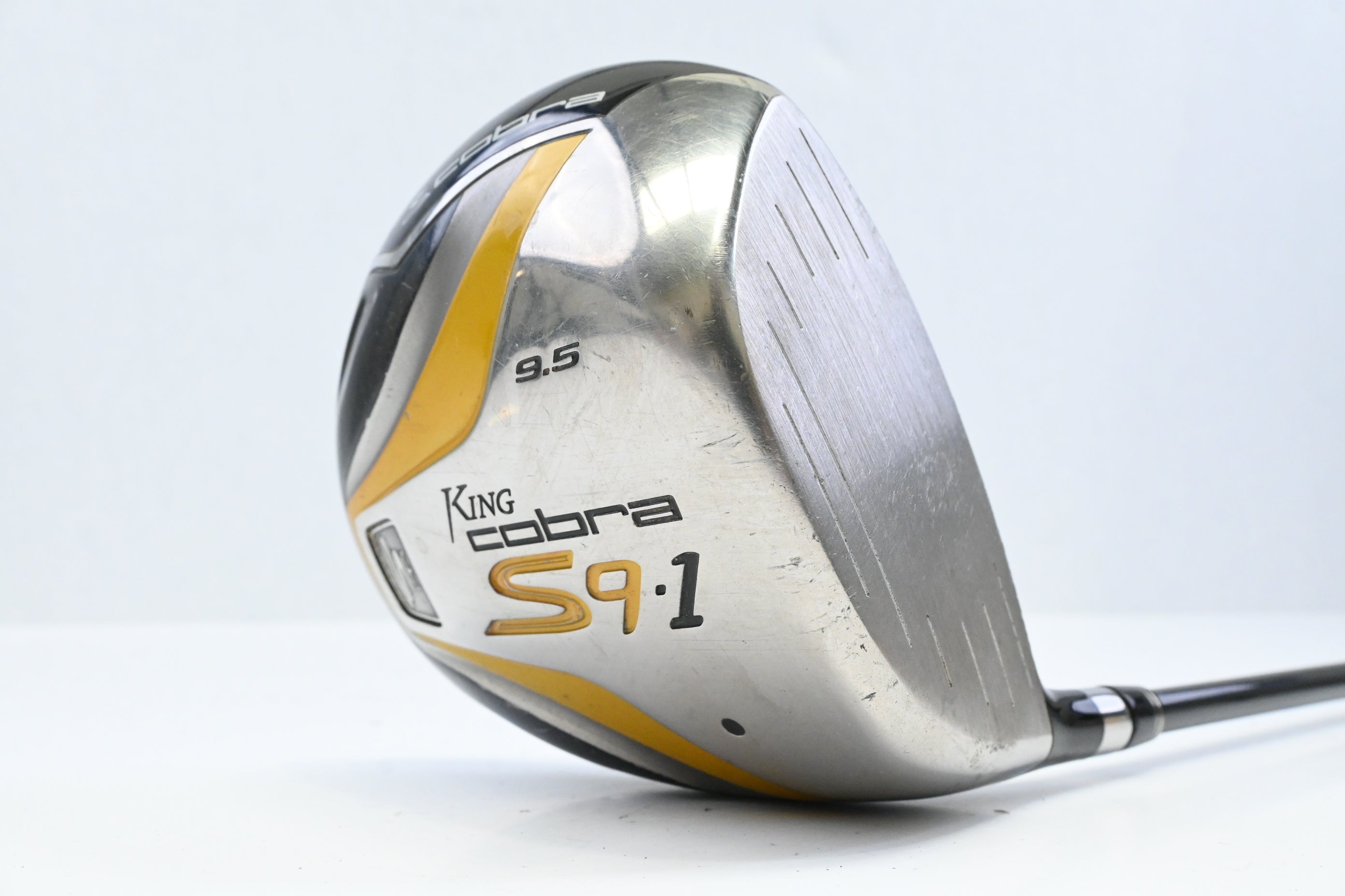 Cobra S9-1 F Driver / 9.5 Degree / Regular Flex Aldila DVS 55 Shaft