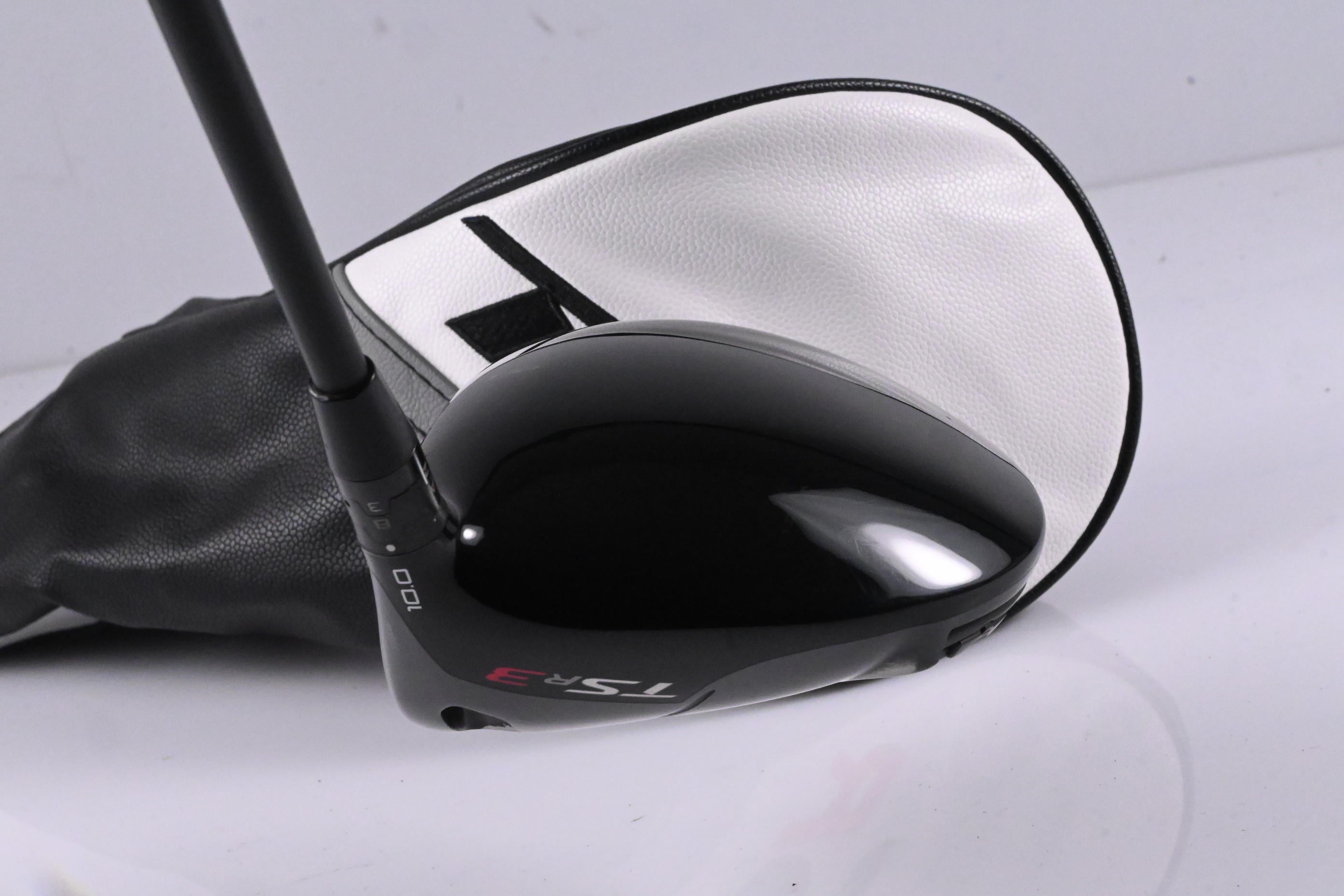 Titleist TSR3 Driver / 10 Degree / Stiff Flex HZRDUS CB Red 50 Shaft