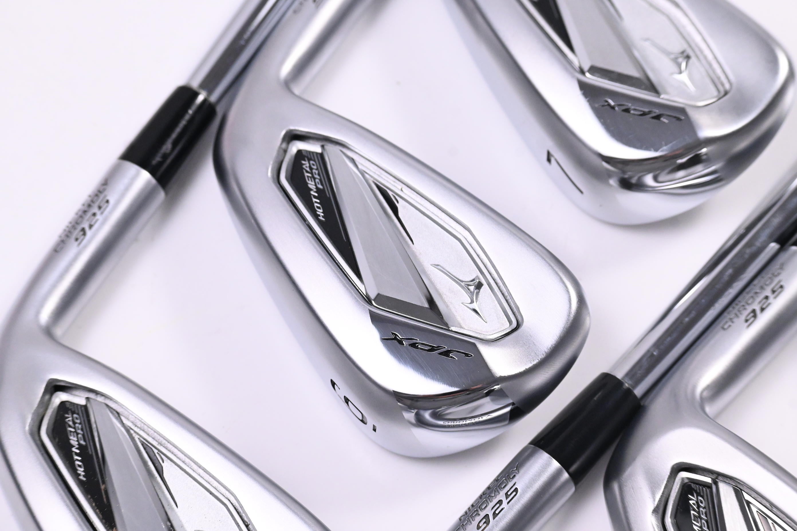 Mizuno JPX 925 Hot Metal Pro Irons / 5-PW / Stiff Flex Dynamic Gold 105 Shafts