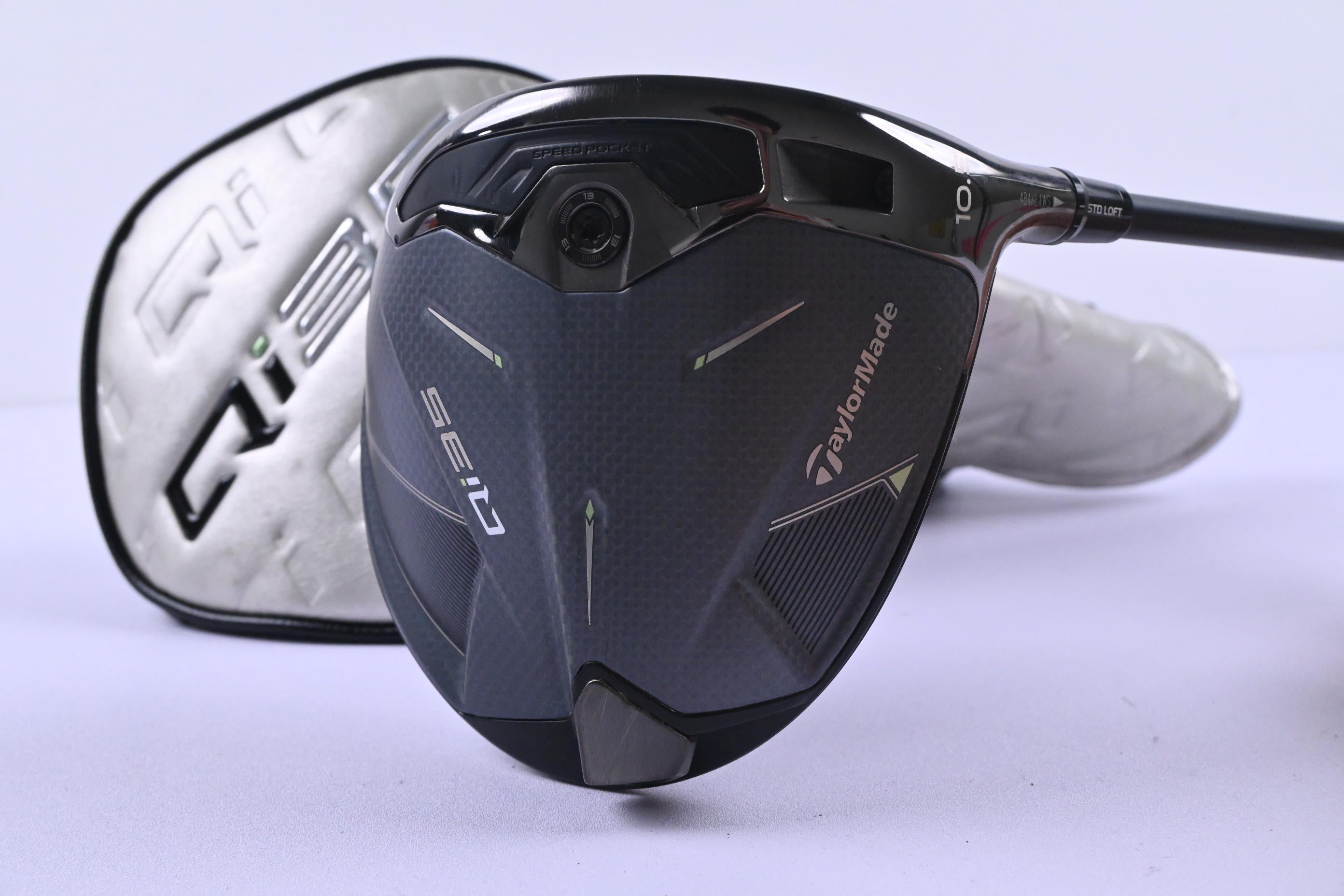 Taylormade Qi35 Driver / 10.5 Degree / Stiff Flex Ventus Blue 5 Shaft
