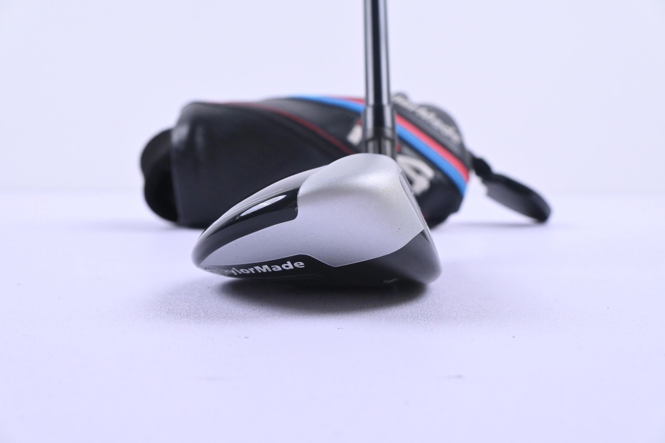 Taylormade M4 #4 Hybrid / 22 Degree / Regular Flex Fujikura Atmos Red 6 Shaft