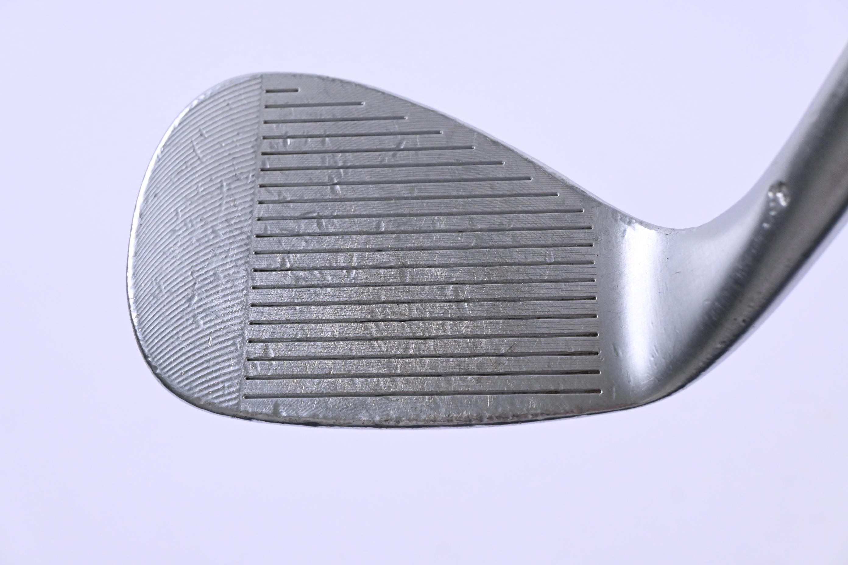 Cleveland RTX ZipCore Sand Wedge / 54 Degree / Wedge Flex Dynamic Gold Spinner