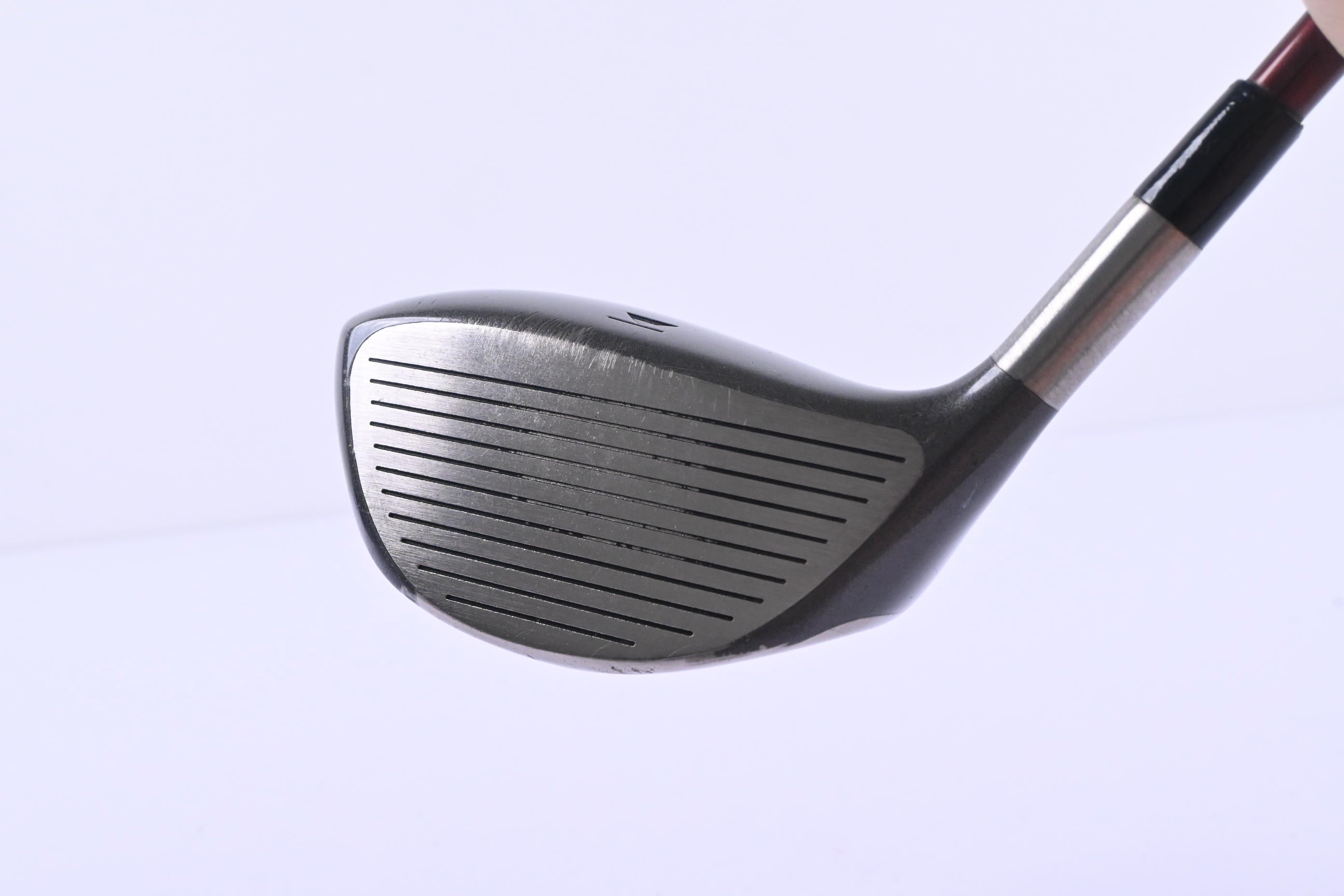 Titleist 975 D Driver / 9.5 Degree / Regular Flex Grafalloy ProLite Red 35