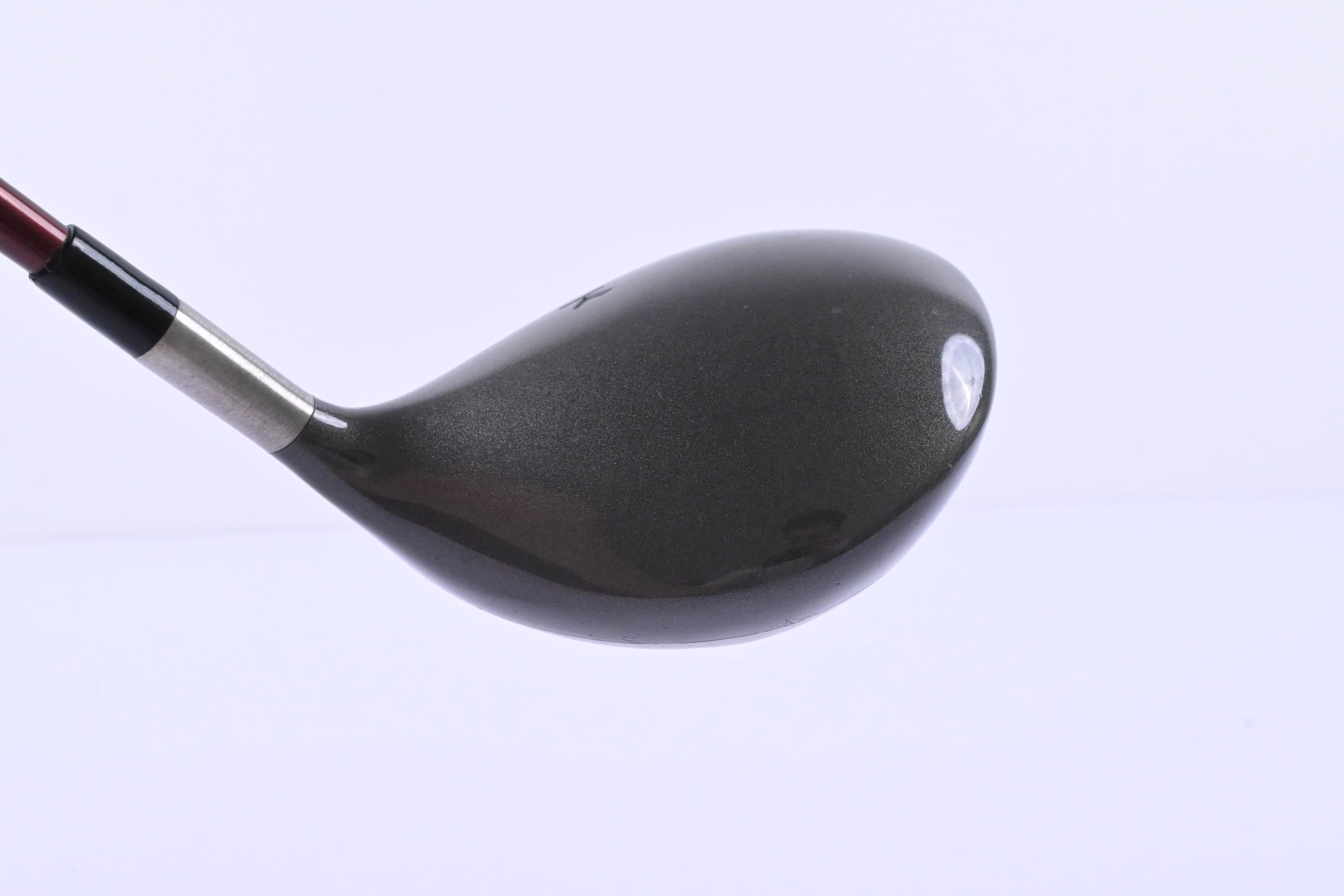 Titleist 975 D Driver / 9.5 Degree / Regular Flex Grafalloy ProLite Red 35
