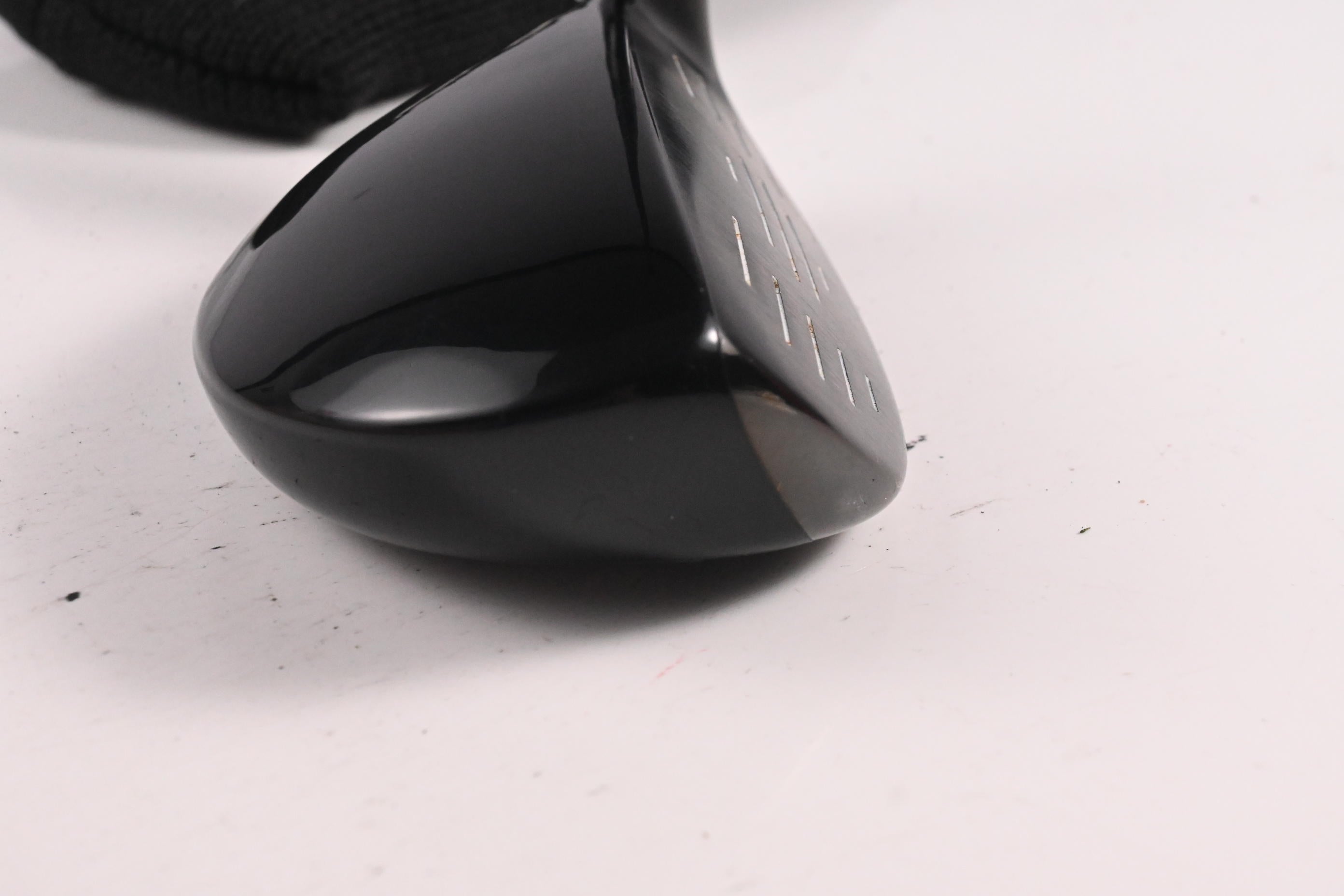 Eleven #9 Hybrid / 39 Degree / Regular Flex KBS TGI 70 Shaft