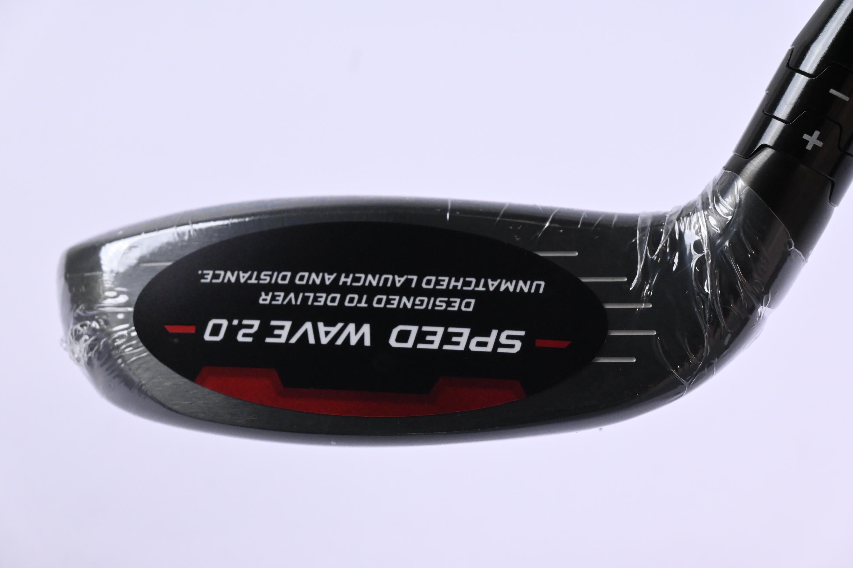 Callaway Quantum Max #4 Hybrid / 21 Degree / Regular Flex Denali Frost Silver 60