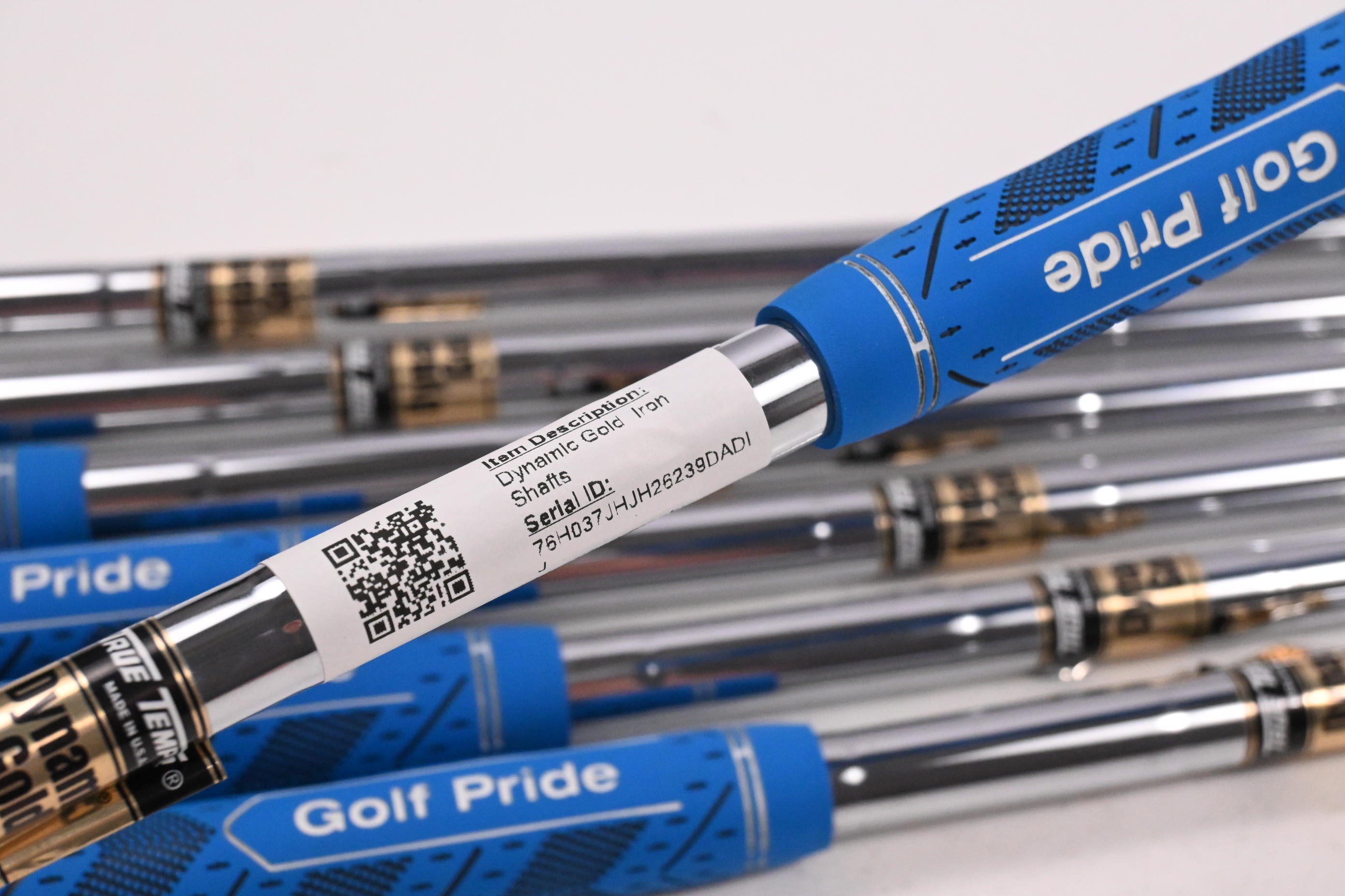 Dynamic Gold X100 Iron Shafts / X-Flex / Set of 7 / .355" Taper Tips