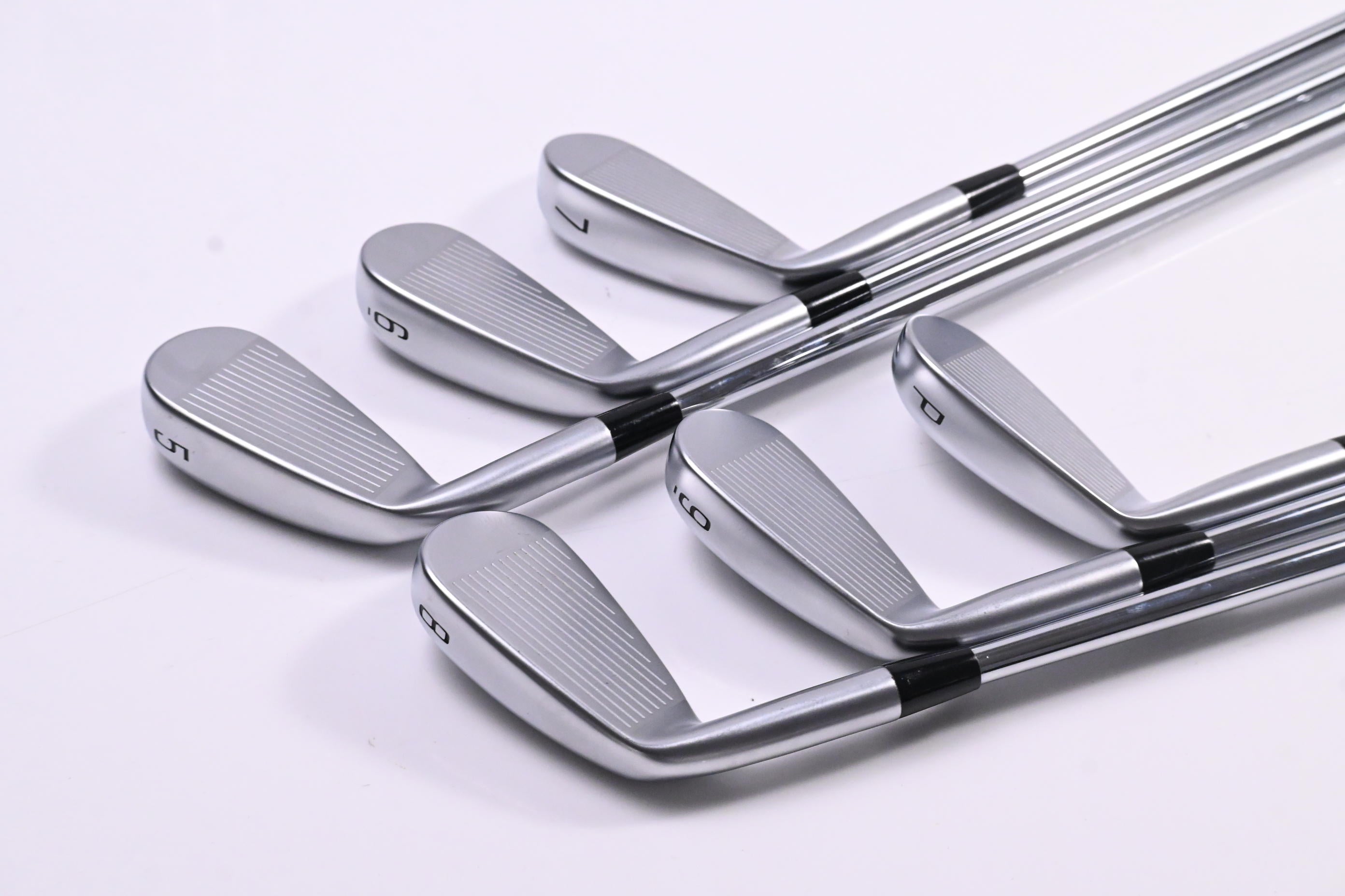Mizuno JPX 925 Hot Metal Pro Irons / 5-PW / Stiff Flex Dynamic Gold 105 Shafts