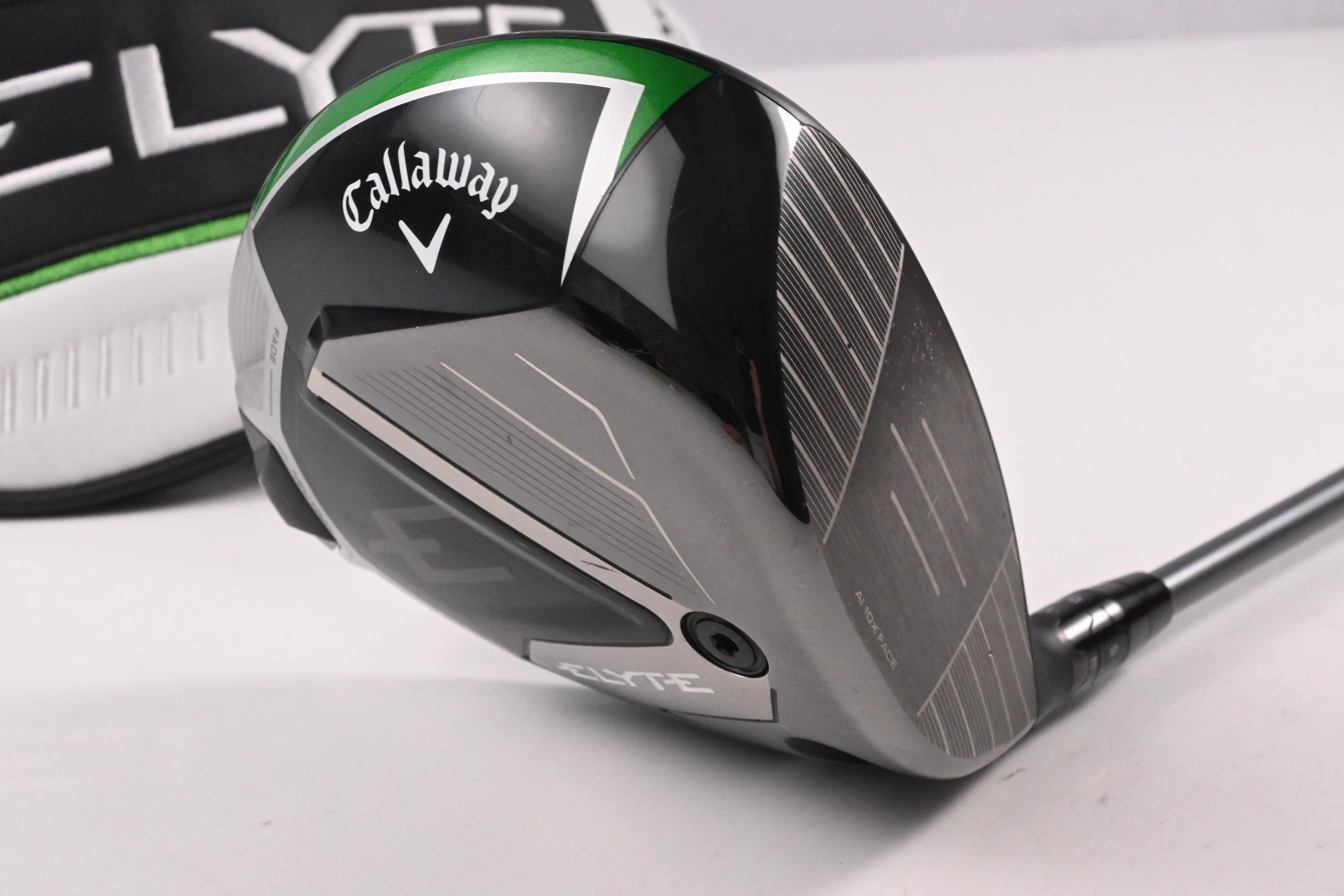 Callaway Elyte Driver / 10.5 Degree / Regular Flex Denali Charcoal 50 Shaft