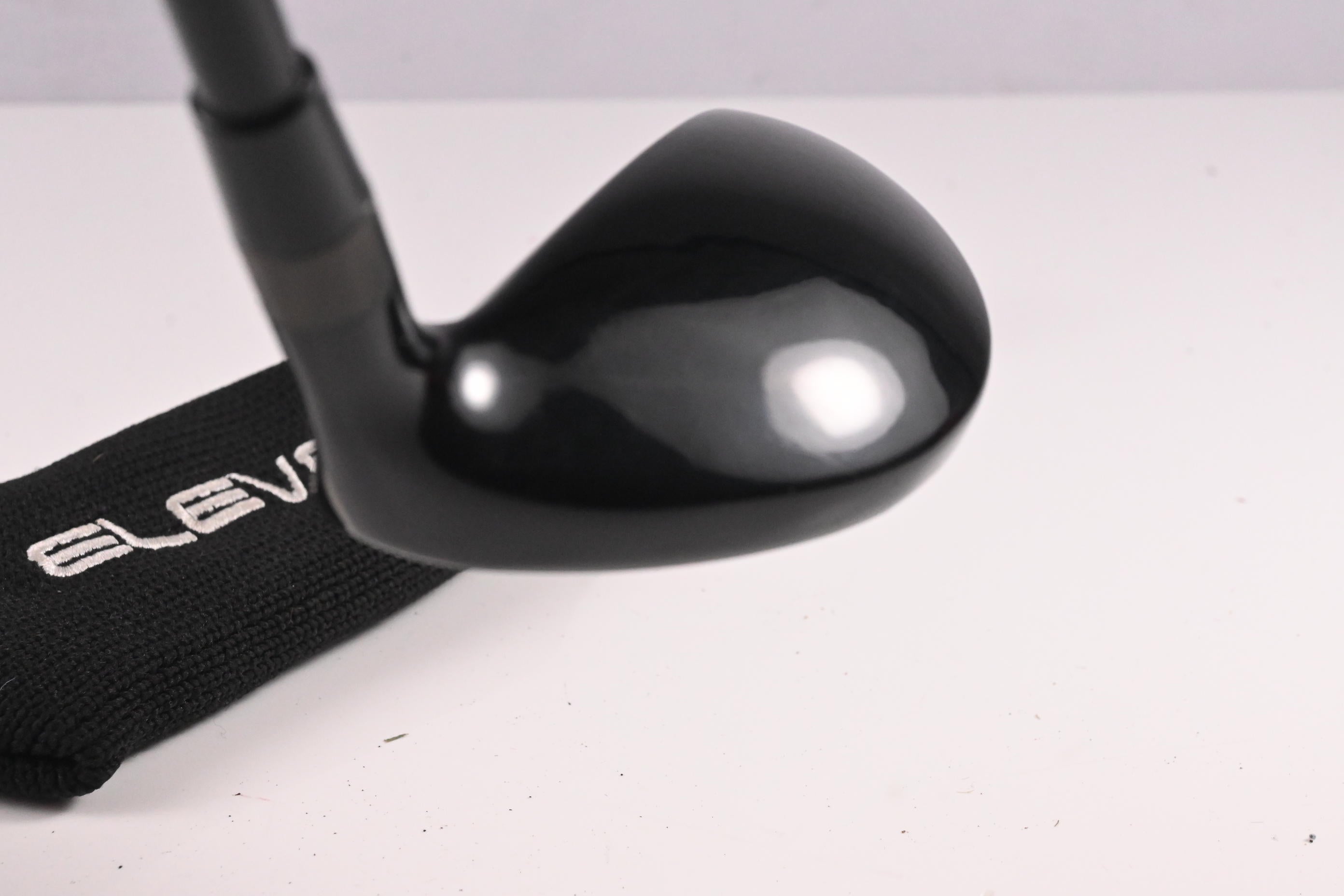 Eleven #9 Hybrid / 39 Degree / Regular Flex KBS TGI 70 Shaft