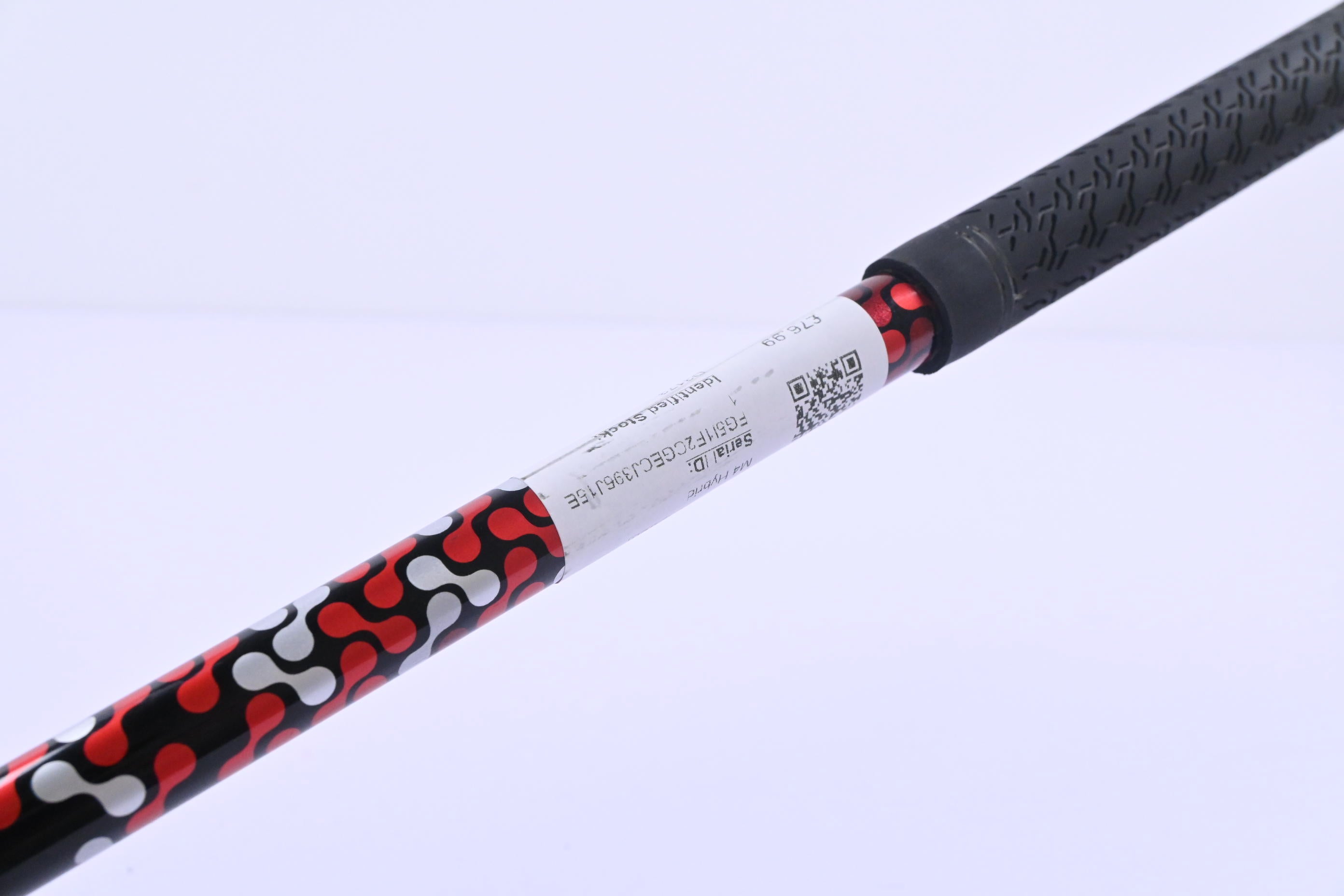 Taylormade M4 #4 Hybrid / 22 Degree / Regular Flex Fujikura Atmos Red 6 Shaft