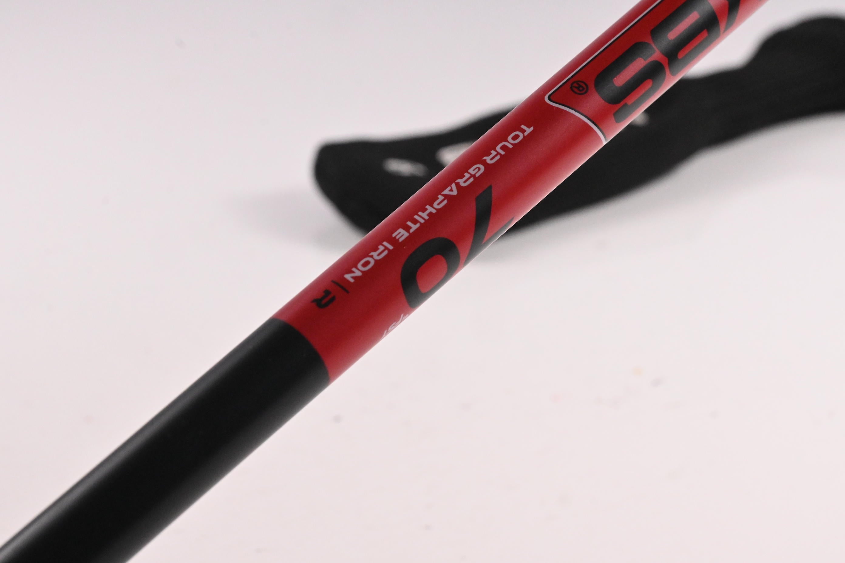 Eleven #9 Hybrid / 39 Degree / Regular Flex KBS TGI 70 Shaft