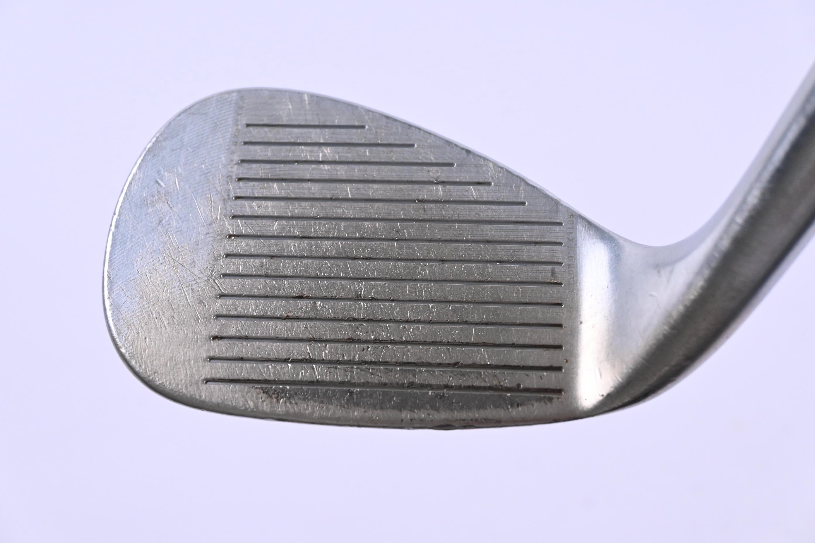 Cleveland 588 RTX Sand Wedge / 56 Degree / Wedge Flex True Temper Dynamic Gold