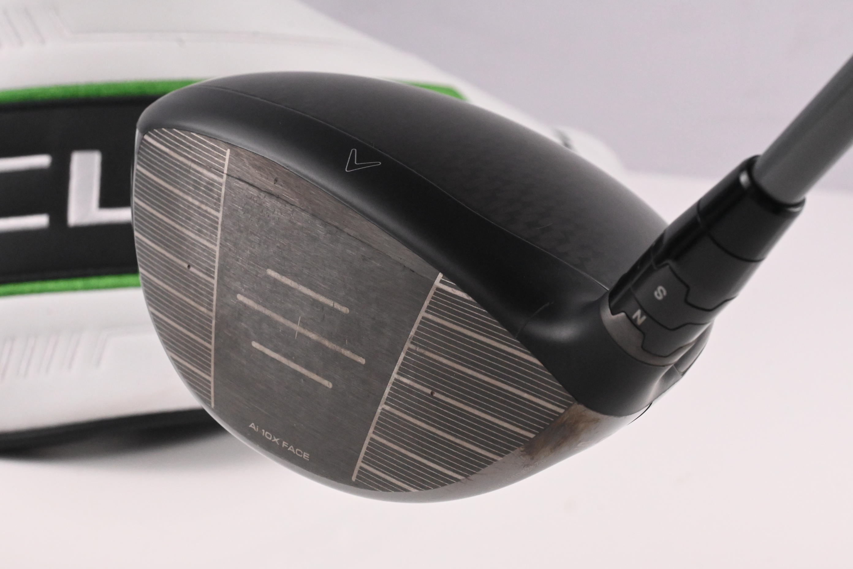 Callaway Elyte Driver / 10.5 Degree / Regular Flex Denali Charcoal 50 Shaft