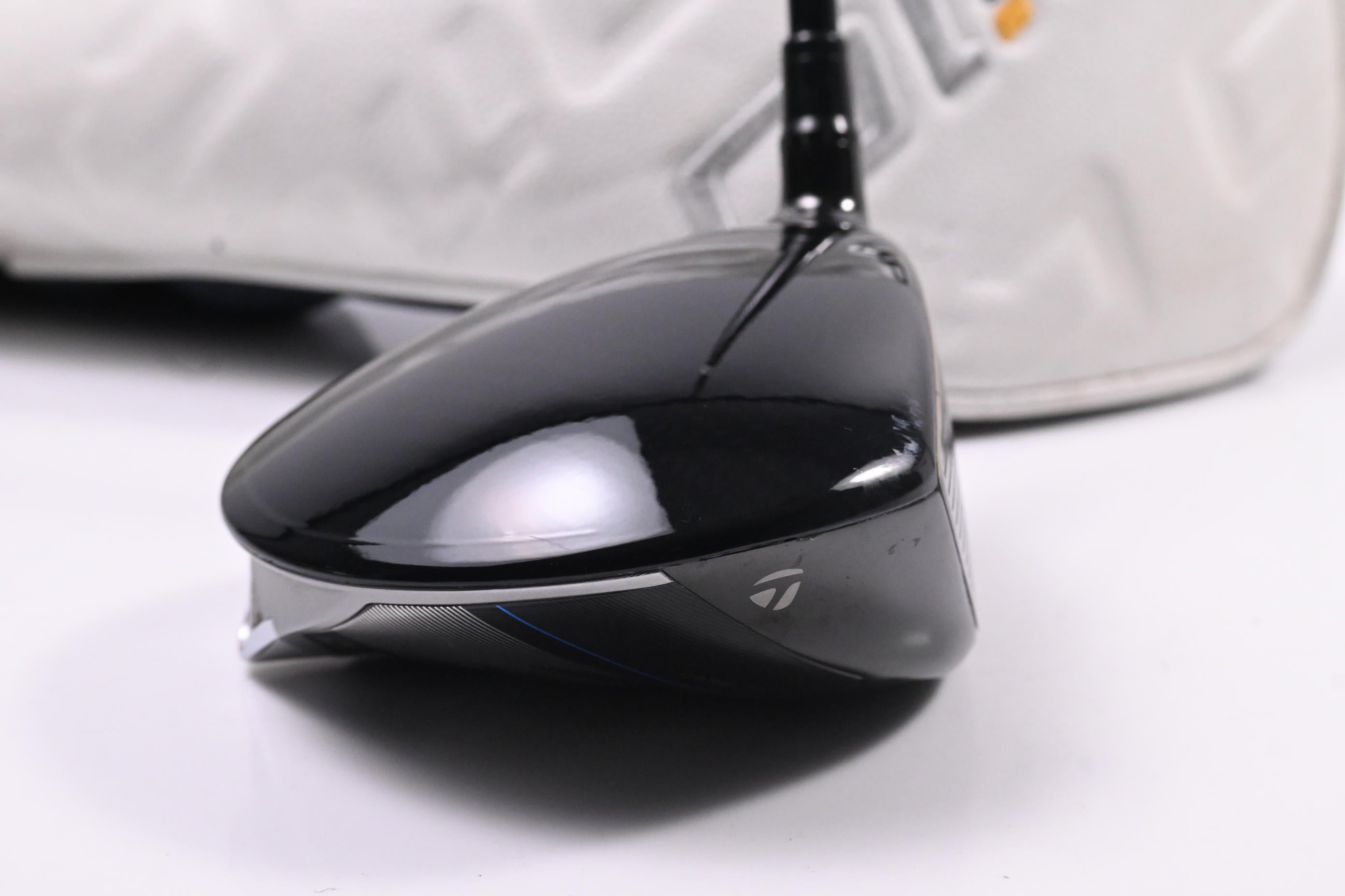 Taylormade Qi10 LS Driver / 8 Degree / Stiff Flex Kai'li Red 60 Shaft