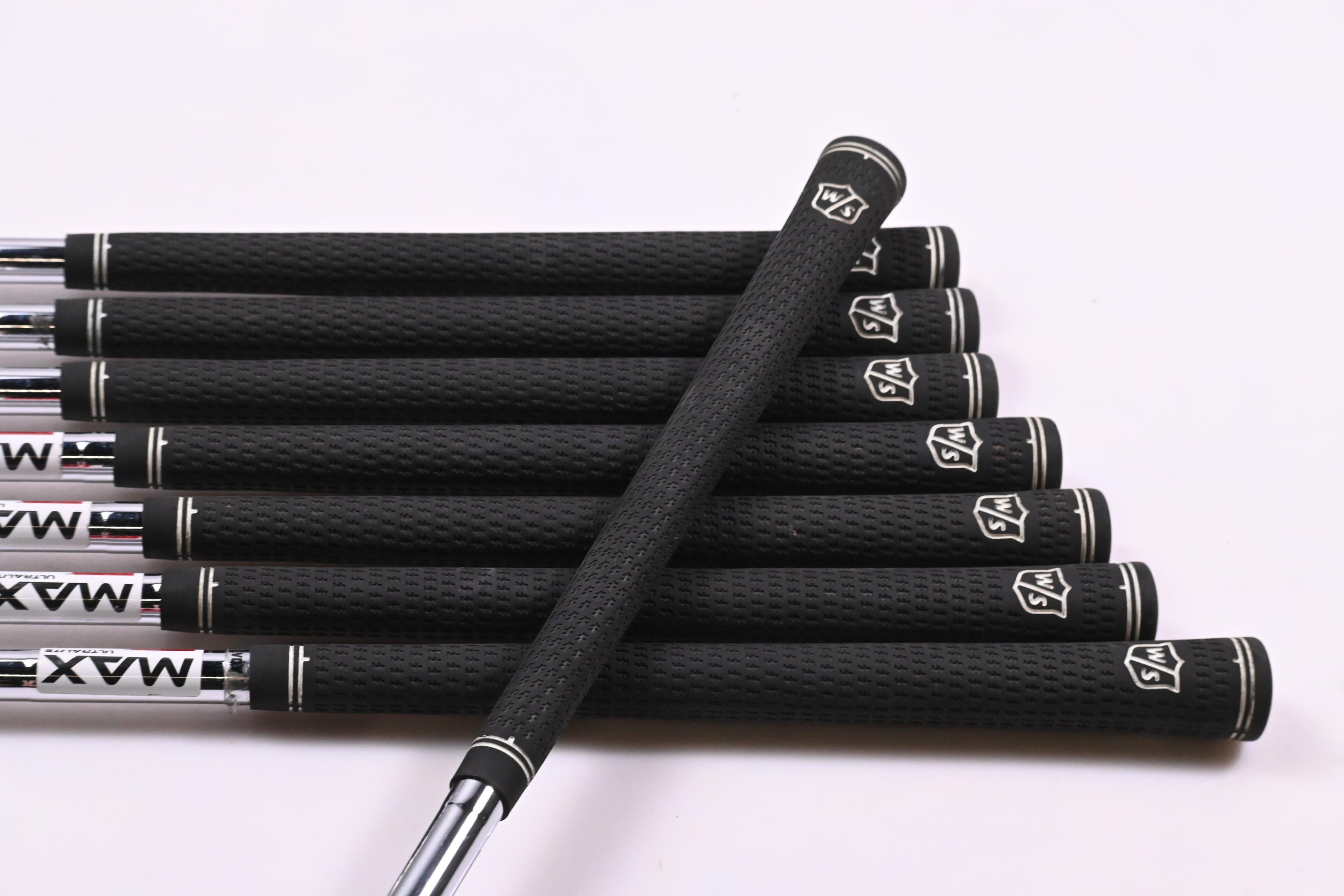 Wilson D9 Irons / 5-PW+GW+SW / Senior Flex KBS Max Ultralite Shafts