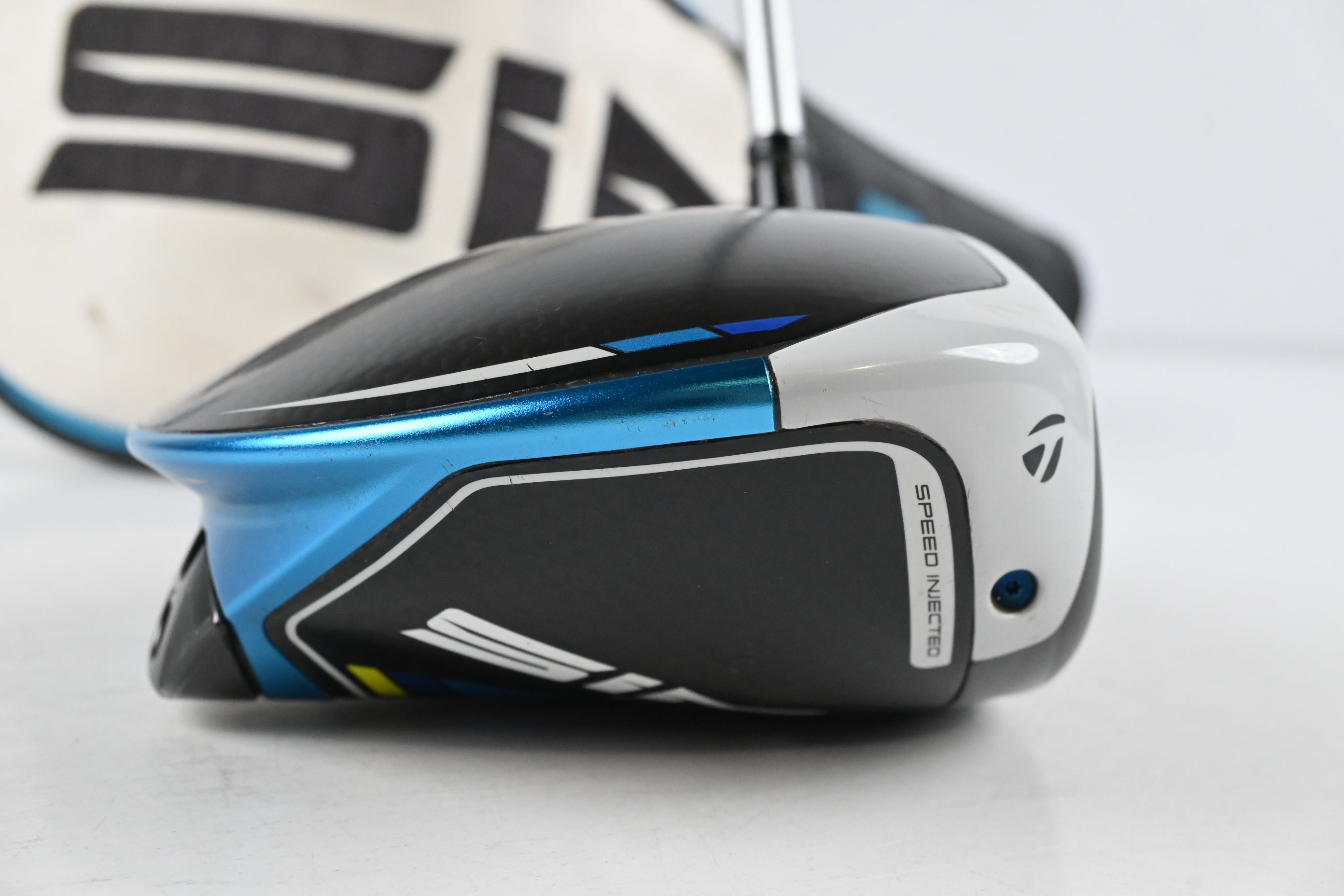 Taylormade SIM2 Max Driver / 9 Degree / Stiff Flex Kuro Kage Silver Series 60