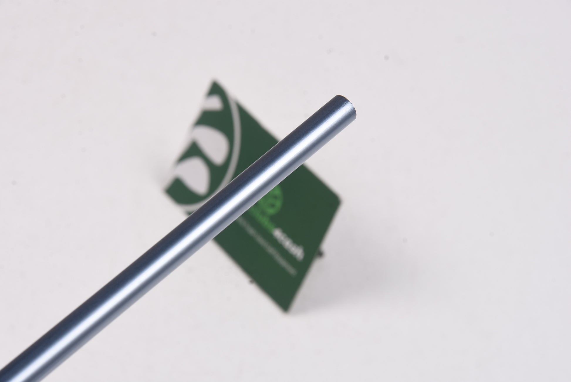 Rifle Flighted Mid-Low Flight 65 Shaft / X-Flex / 0.335&quot; Tip / Uncut