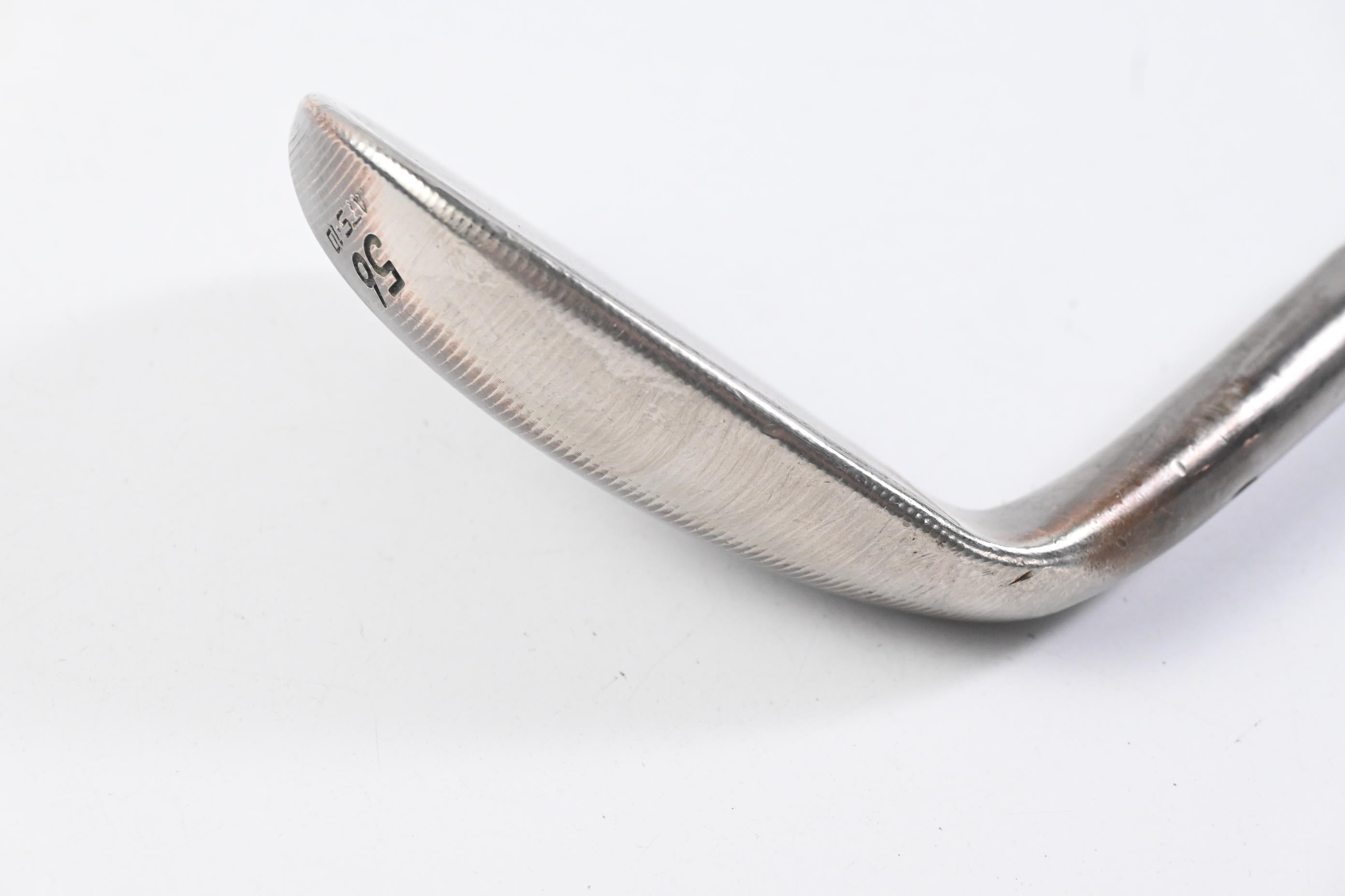 Taylormade Hi-Toe 4 Sand Wedge / 56 Degree / Regular Flex Helium Nano Core 60