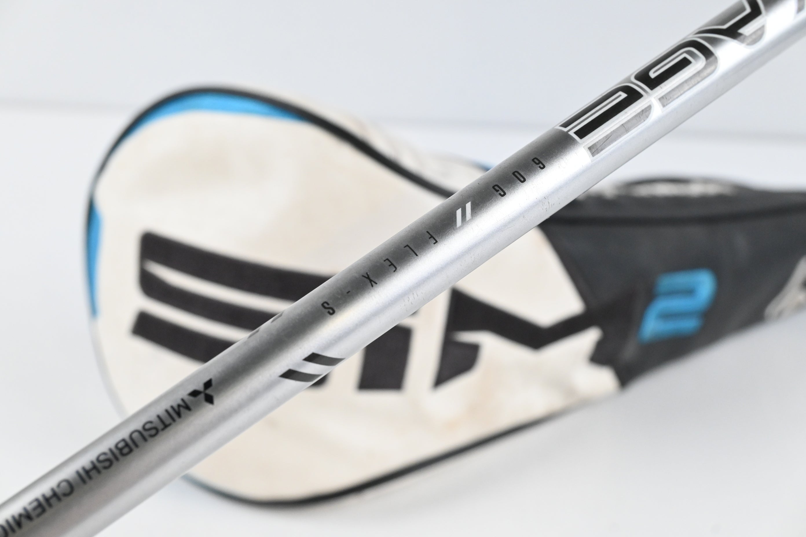 Taylormade SIM2 Max Driver / 9 Degree / Stiff Flex Kuro Kage Silver Series 60