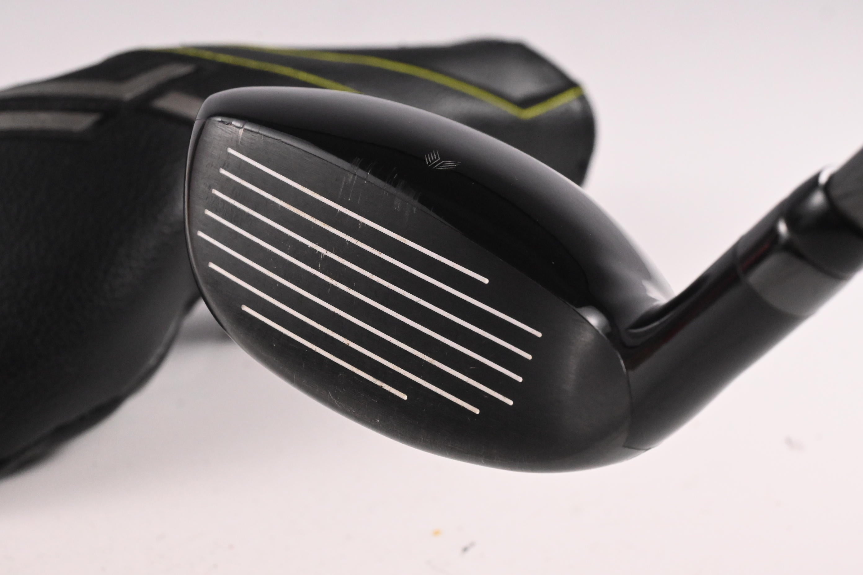 Wilson Launch Pad 2022 #4 Hybrid / 22.5 Degree / Regular Flex EvenFlow 65 Shaft