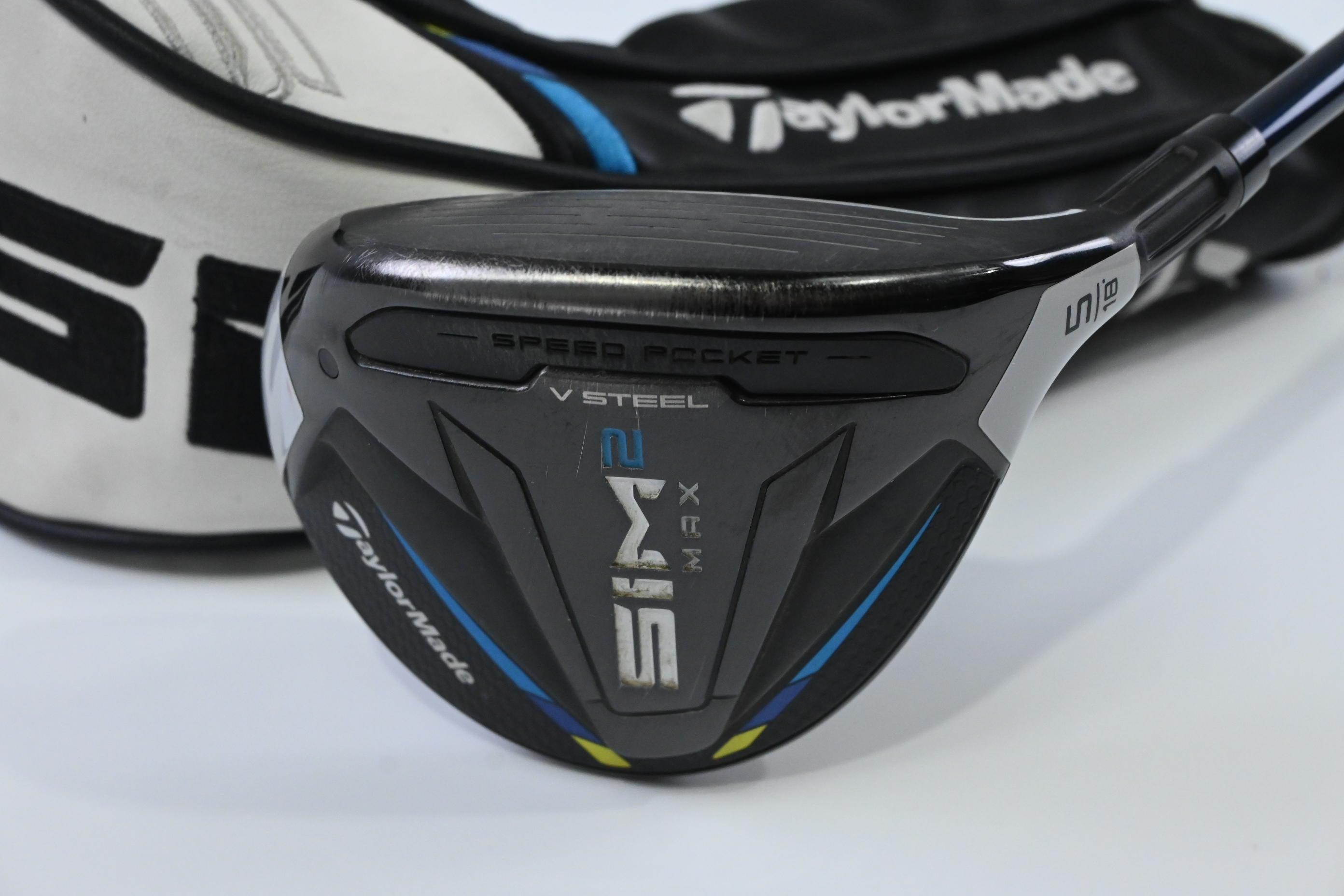 Taylormade SIM2 Max #5 Wood / 18 Degree / Stiff Flex Fujikura Ventus Blue 6