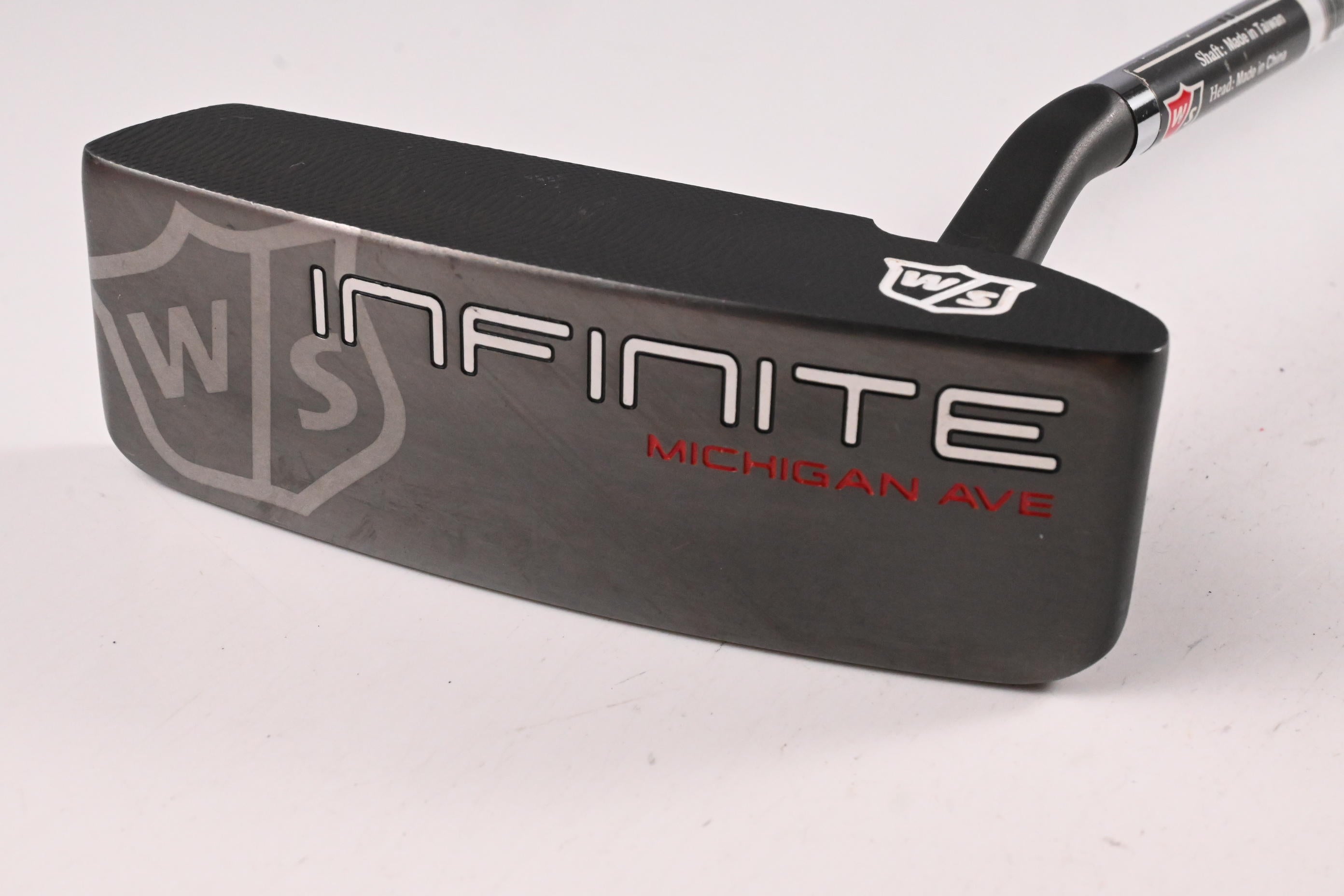 Wilson Infinite Michigan Ave 2018 Putter / 34 Inch